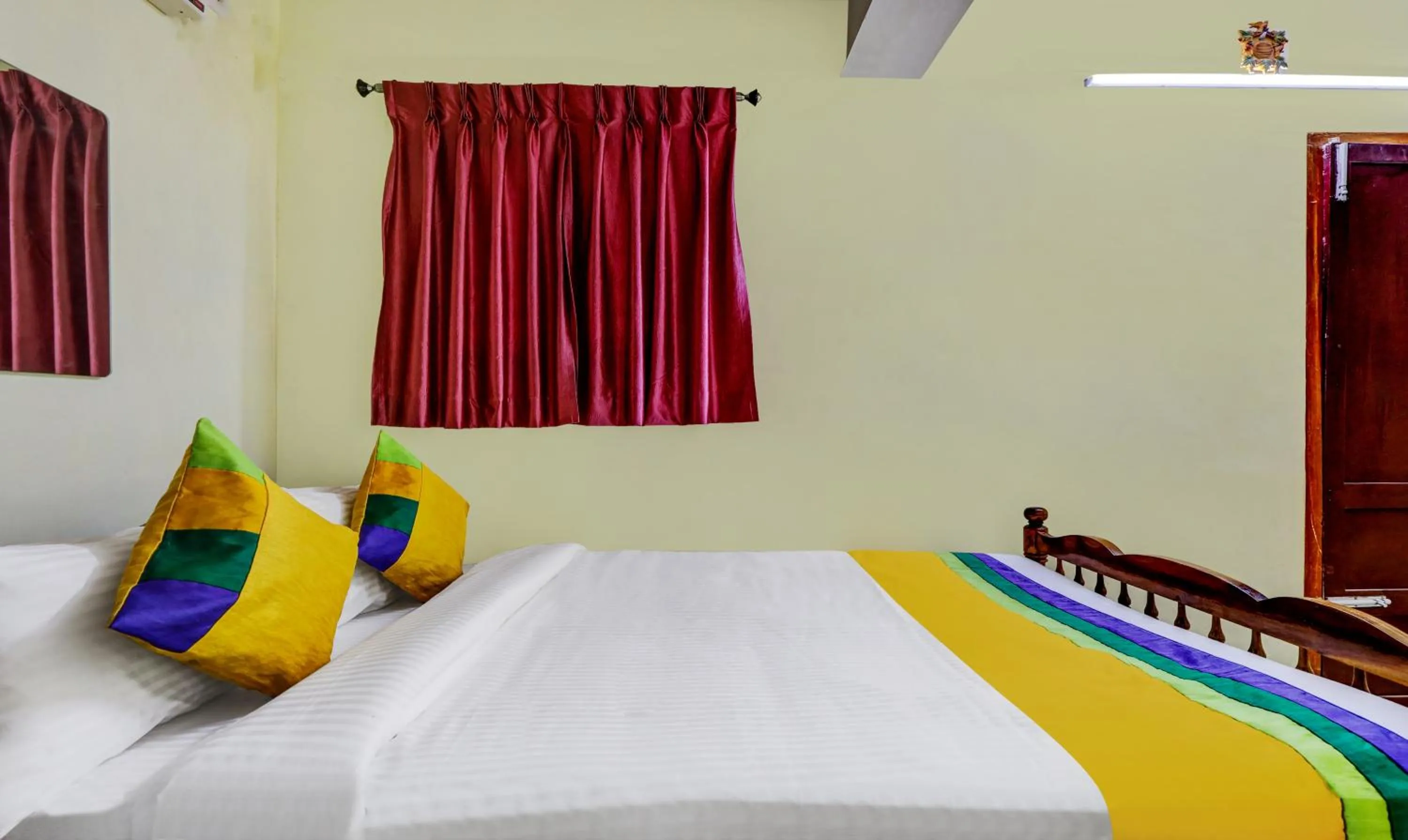 Bedroom, Bed in Umaiyyal Home Stay