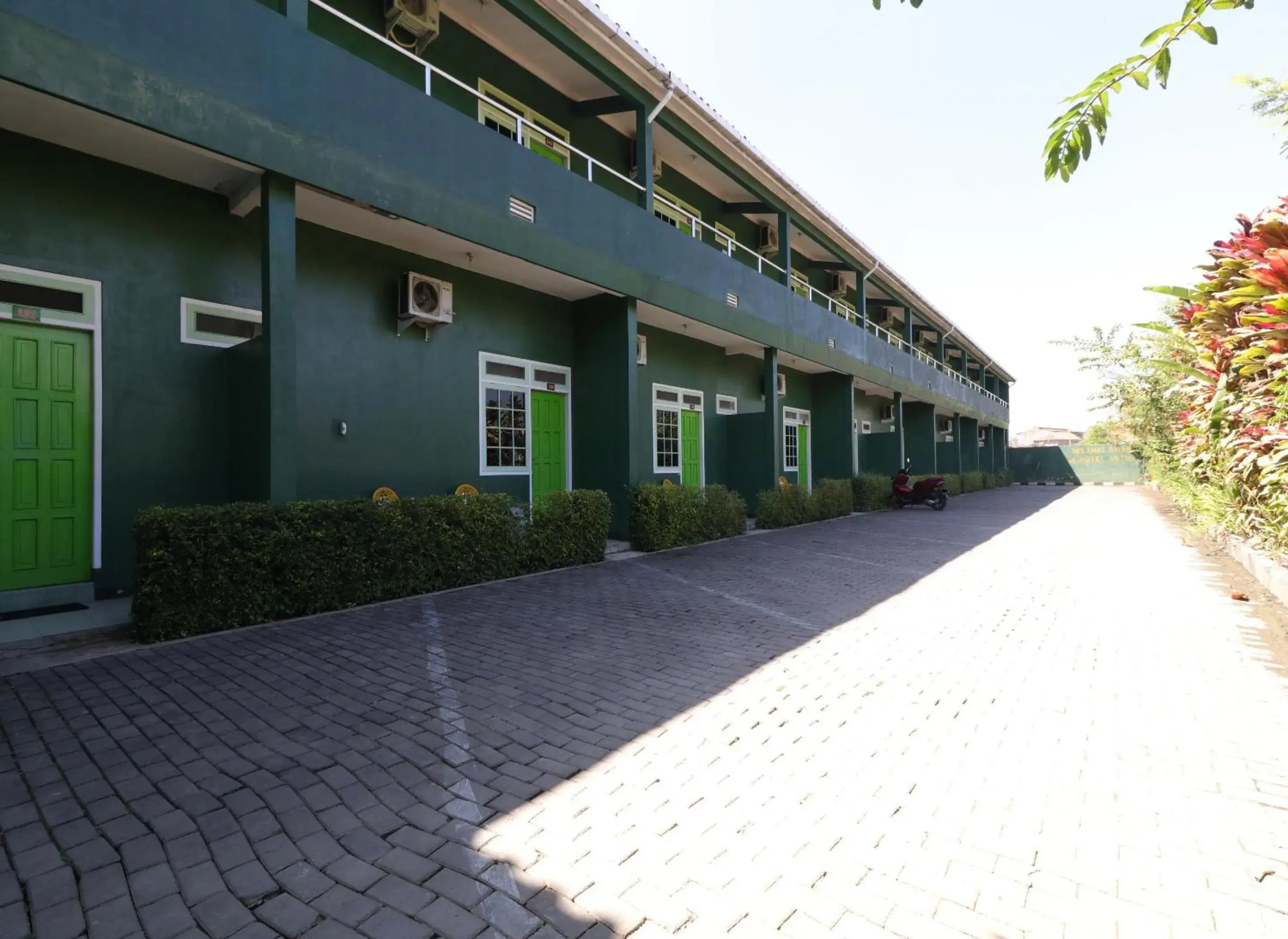 Cantik Hotel Cantik Hotel