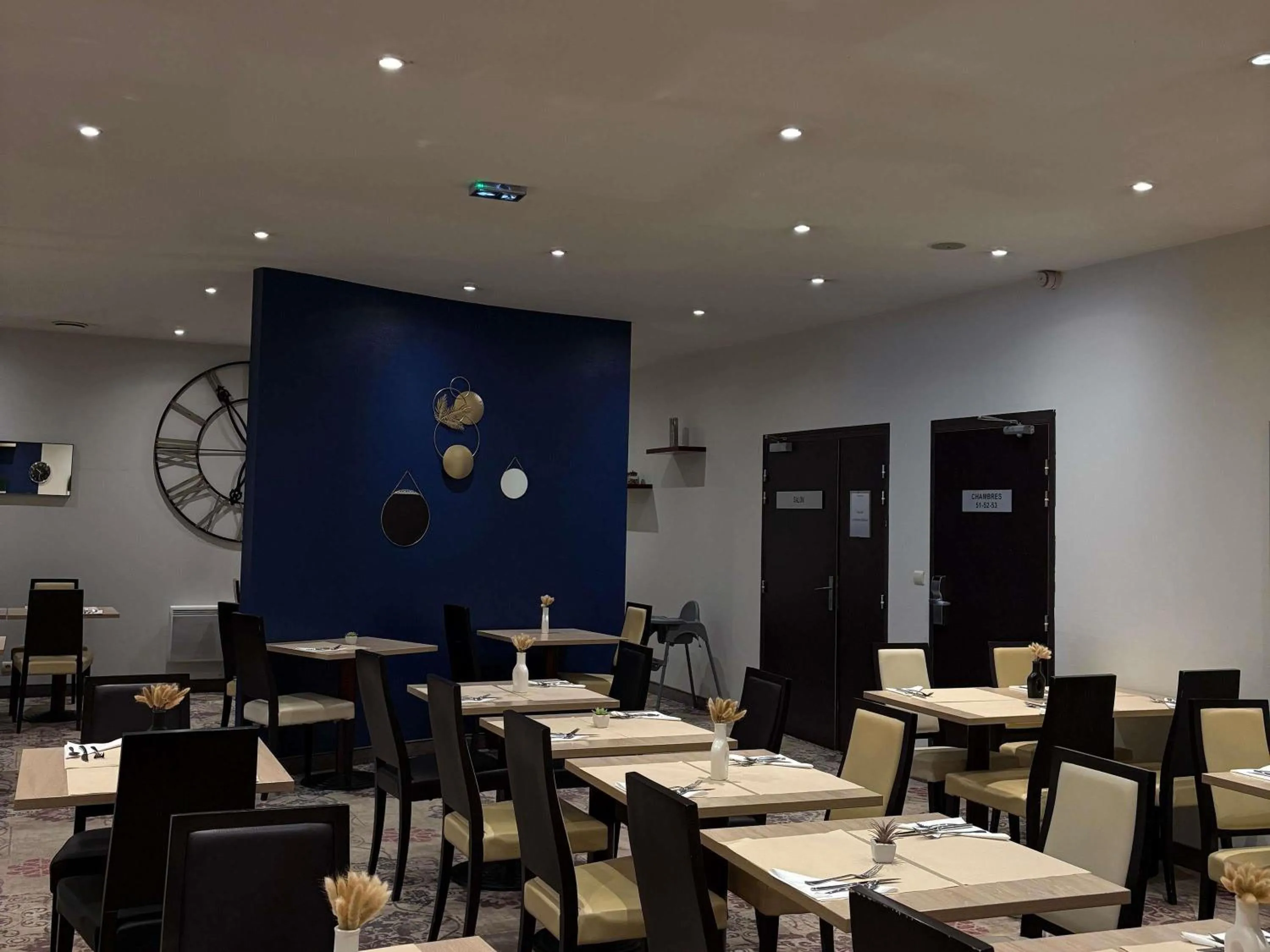 Breakfast in Mercure Angers Centre Gare