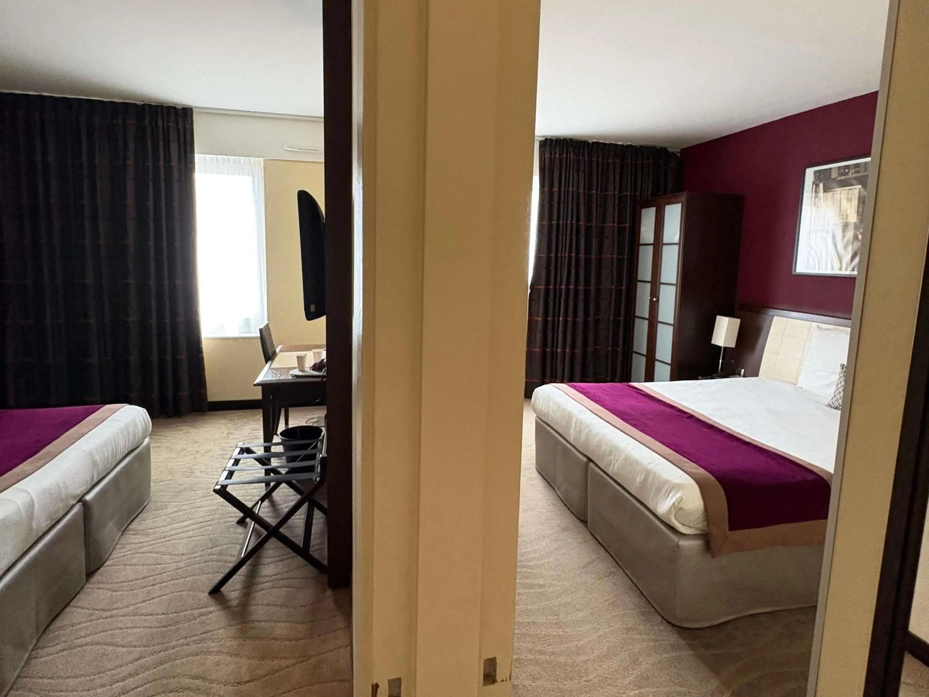 Bedroom, Bed in Mercure Angers Centre Gare