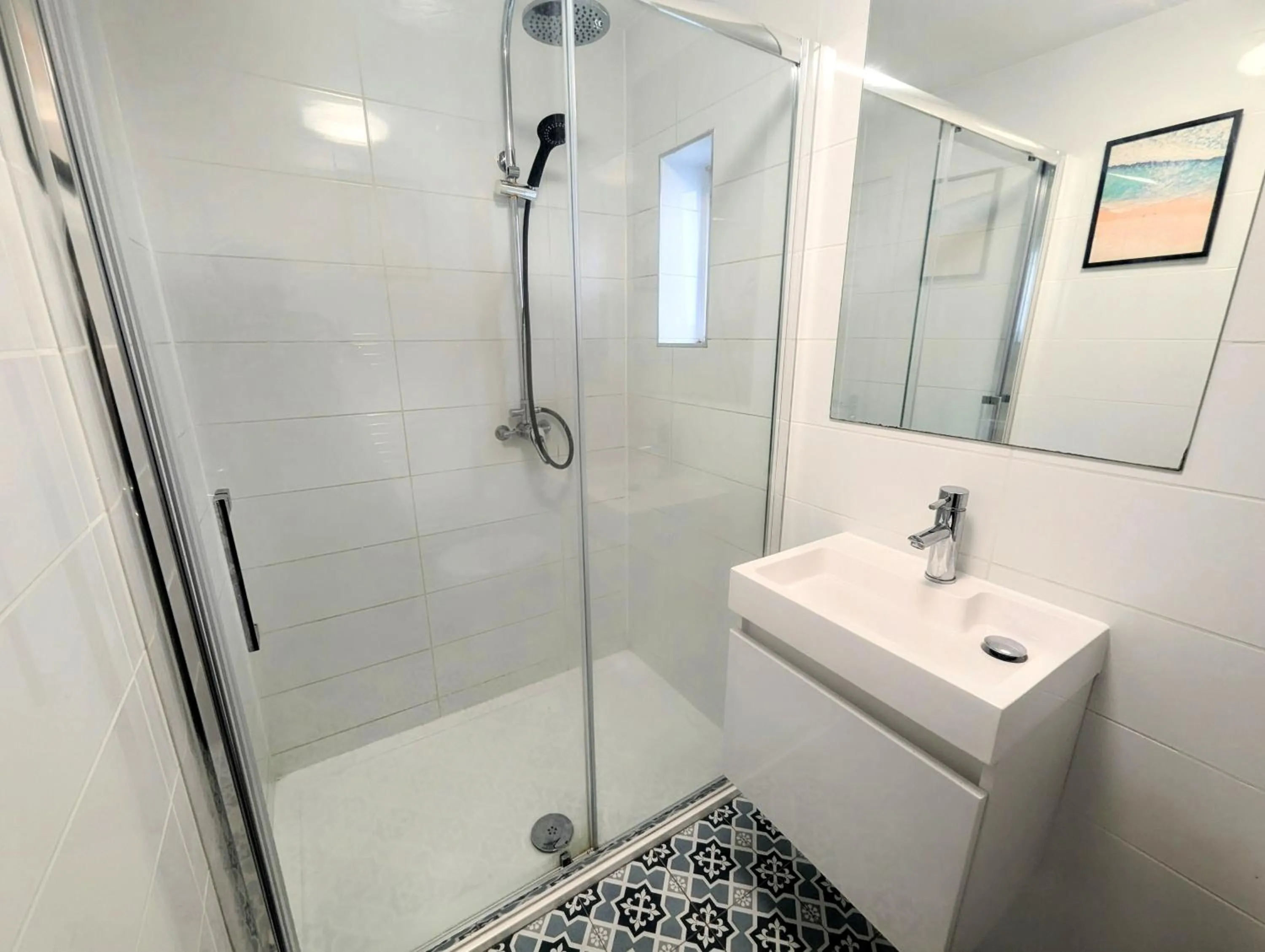 Shower in TopHome West Hampstead