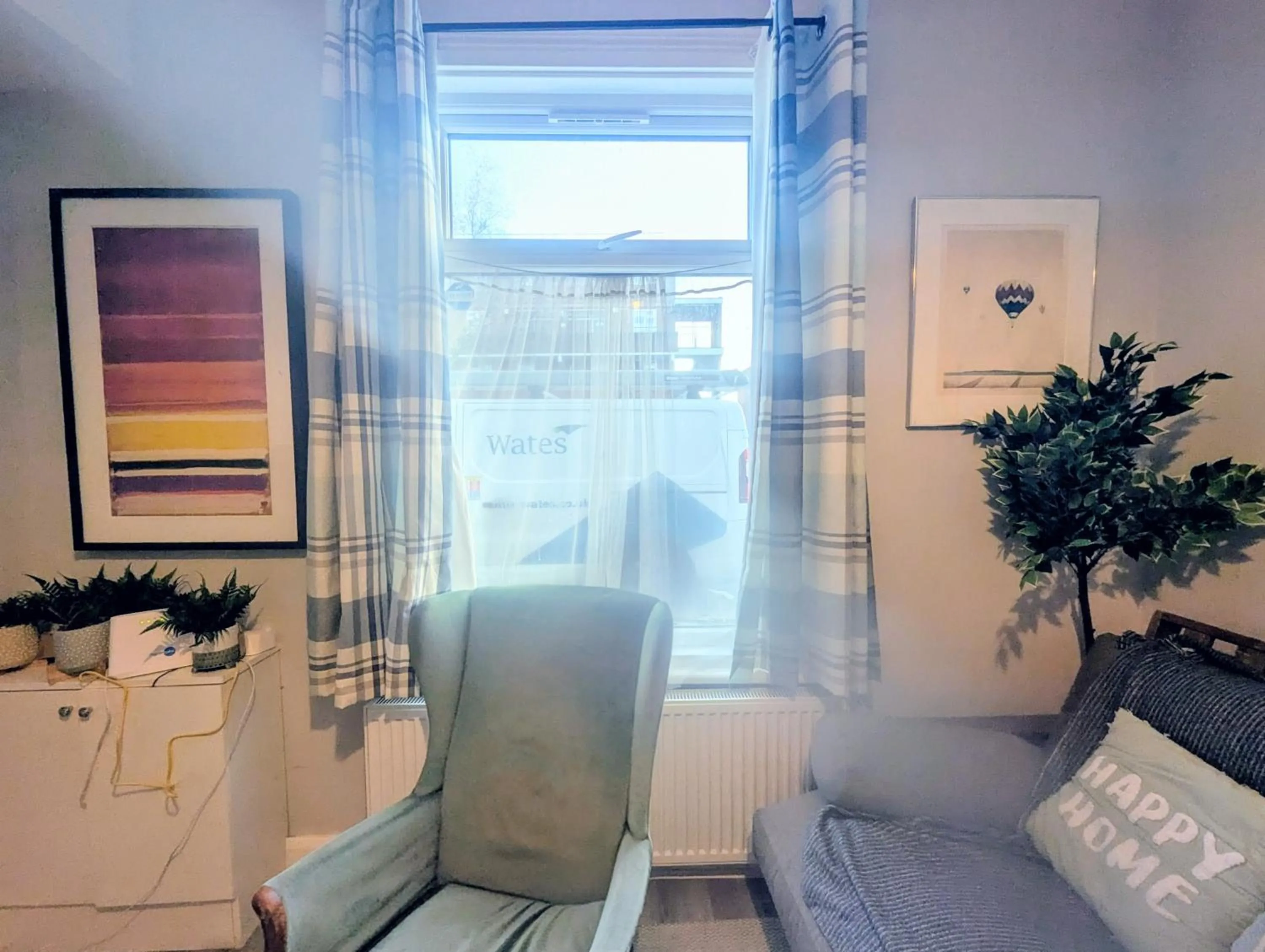 Living room in TopHome West Hampstead