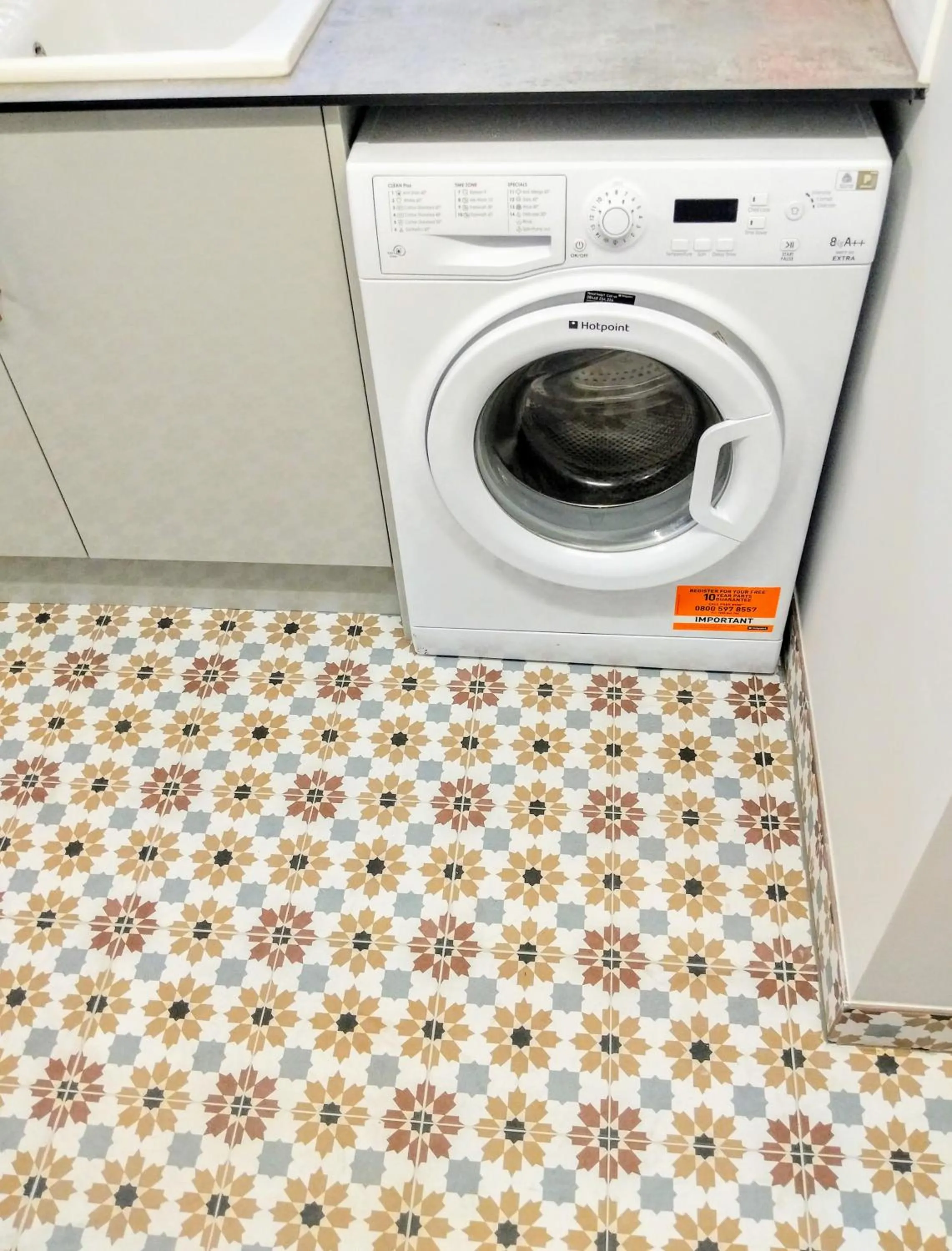 Kitchen or kitchenette in TopHome West Hampstead
