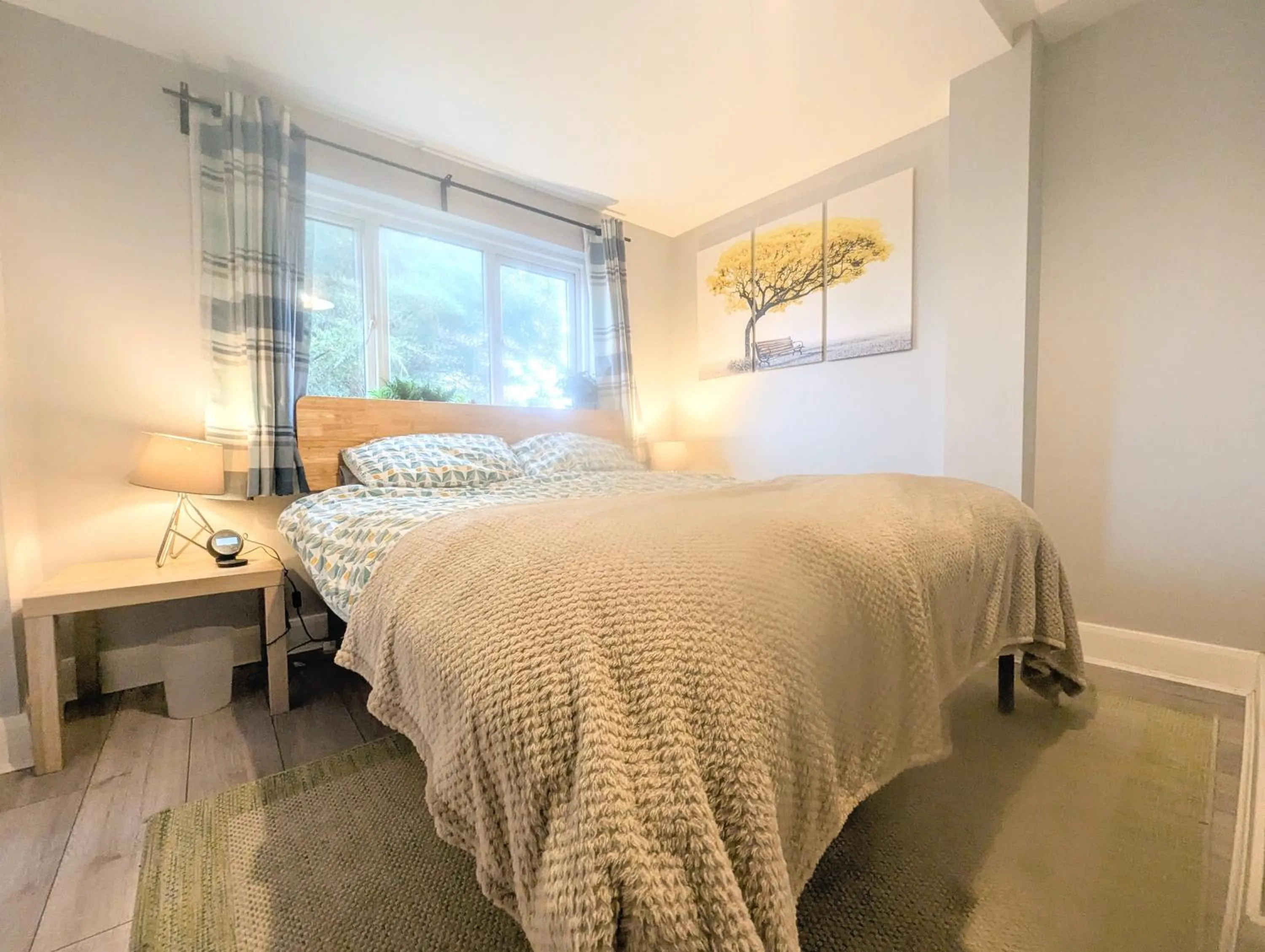 Bed in TopHome West Hampstead