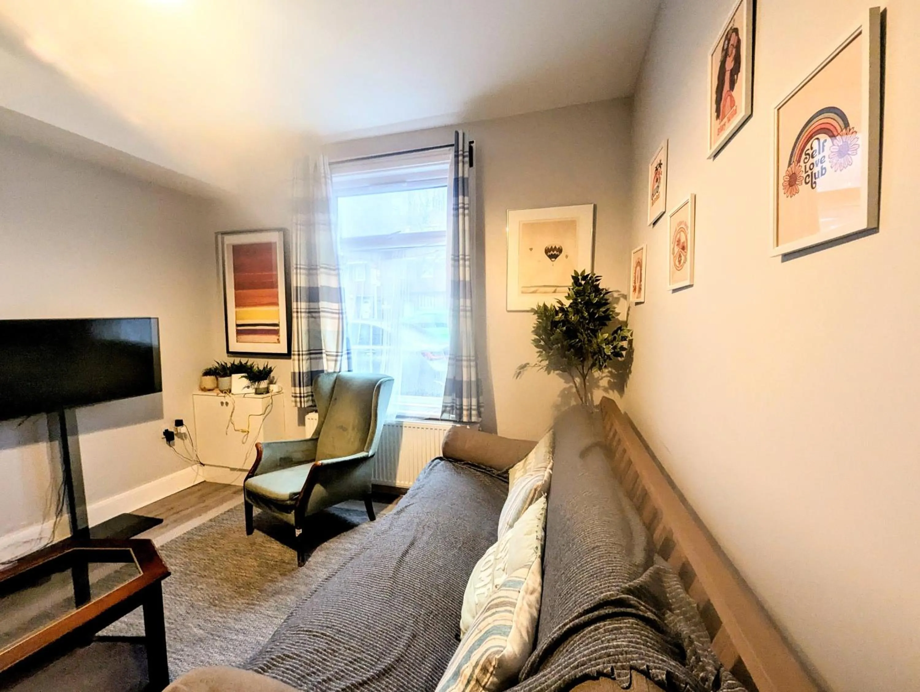 Bed in TopHome West Hampstead