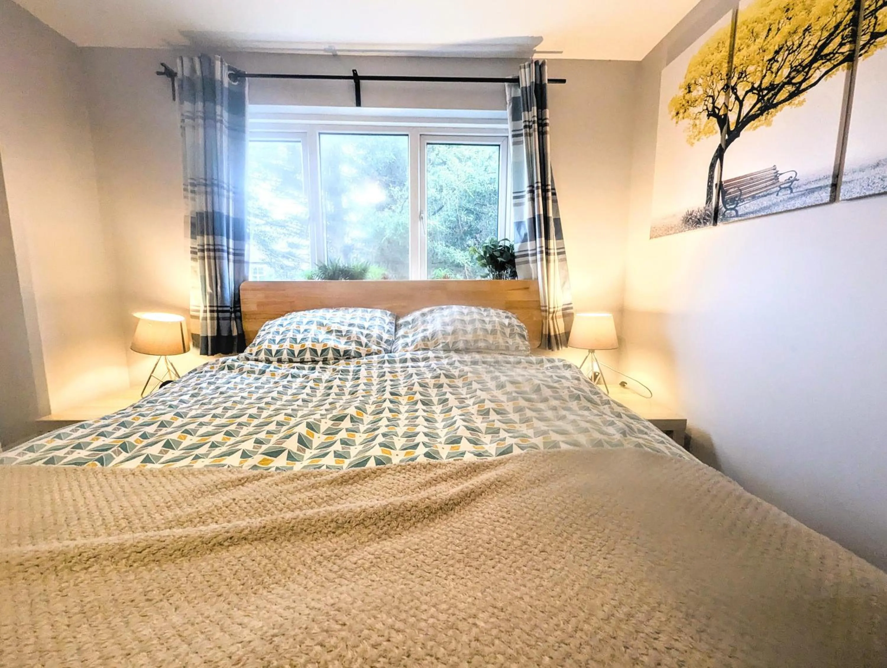 Bed in TopHome West Hampstead