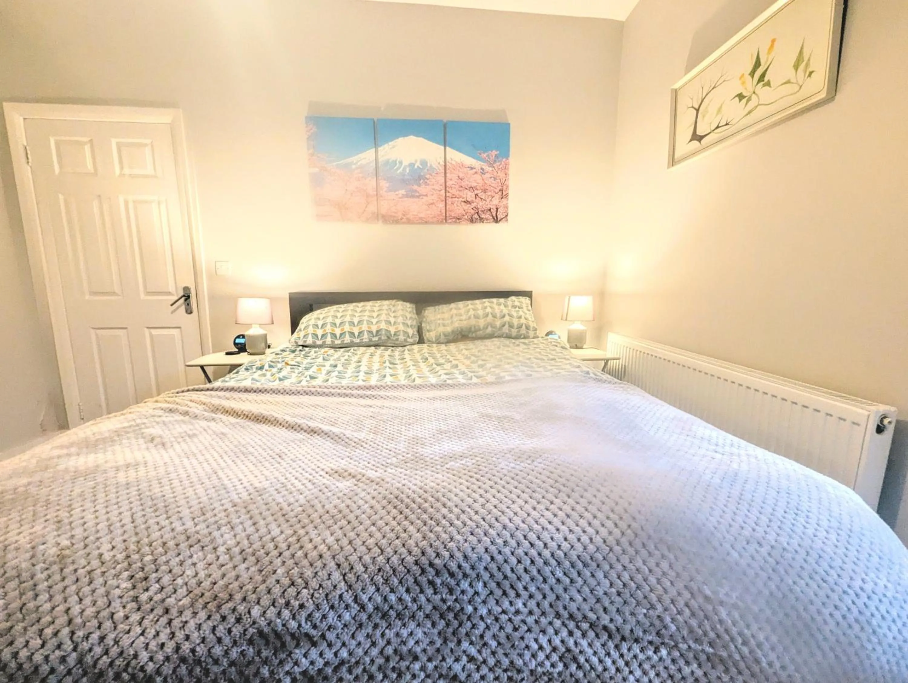 Bed in TopHome West Hampstead