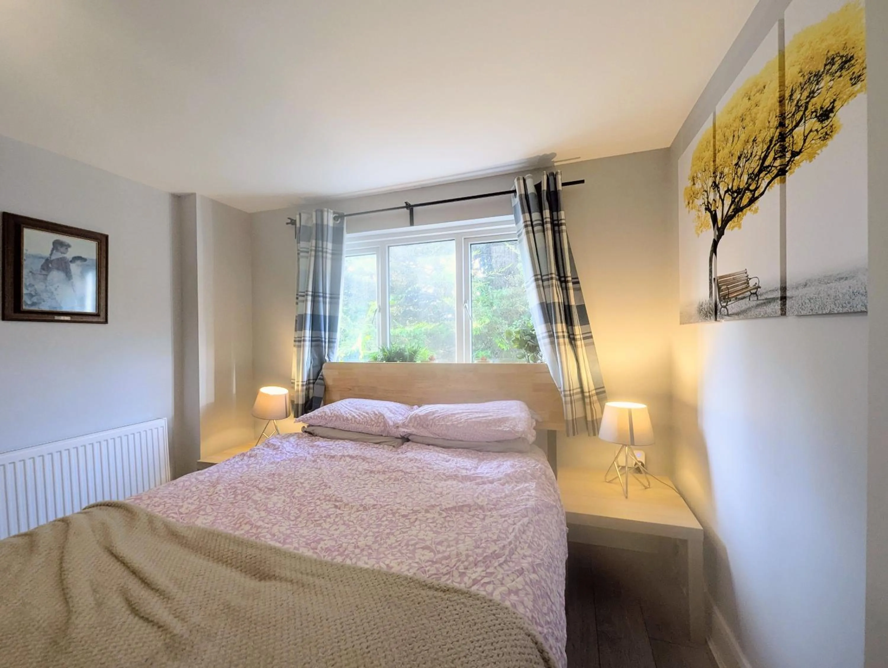Bed in TopHome West Hampstead