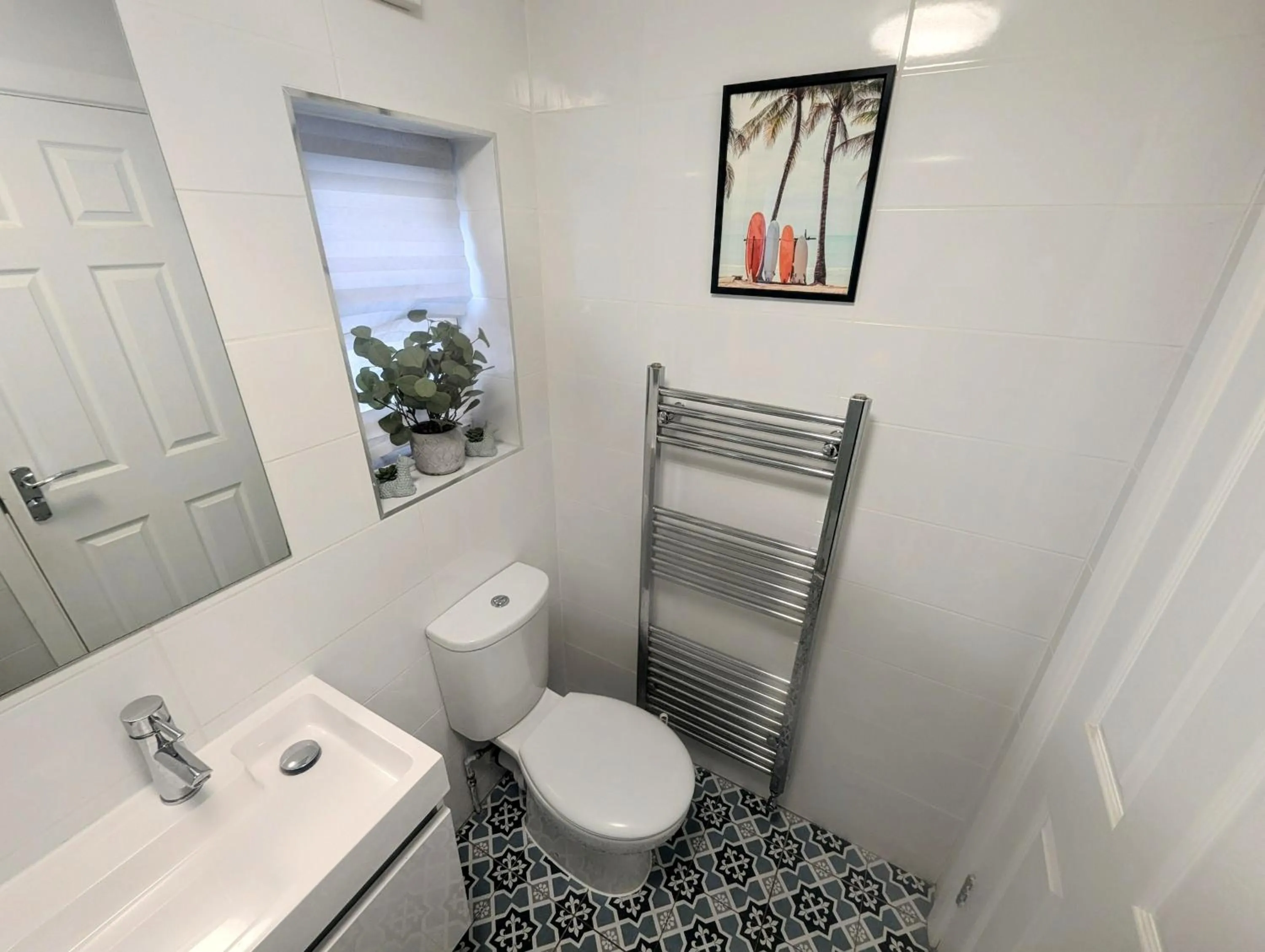 Toilet in TopHome West Hampstead