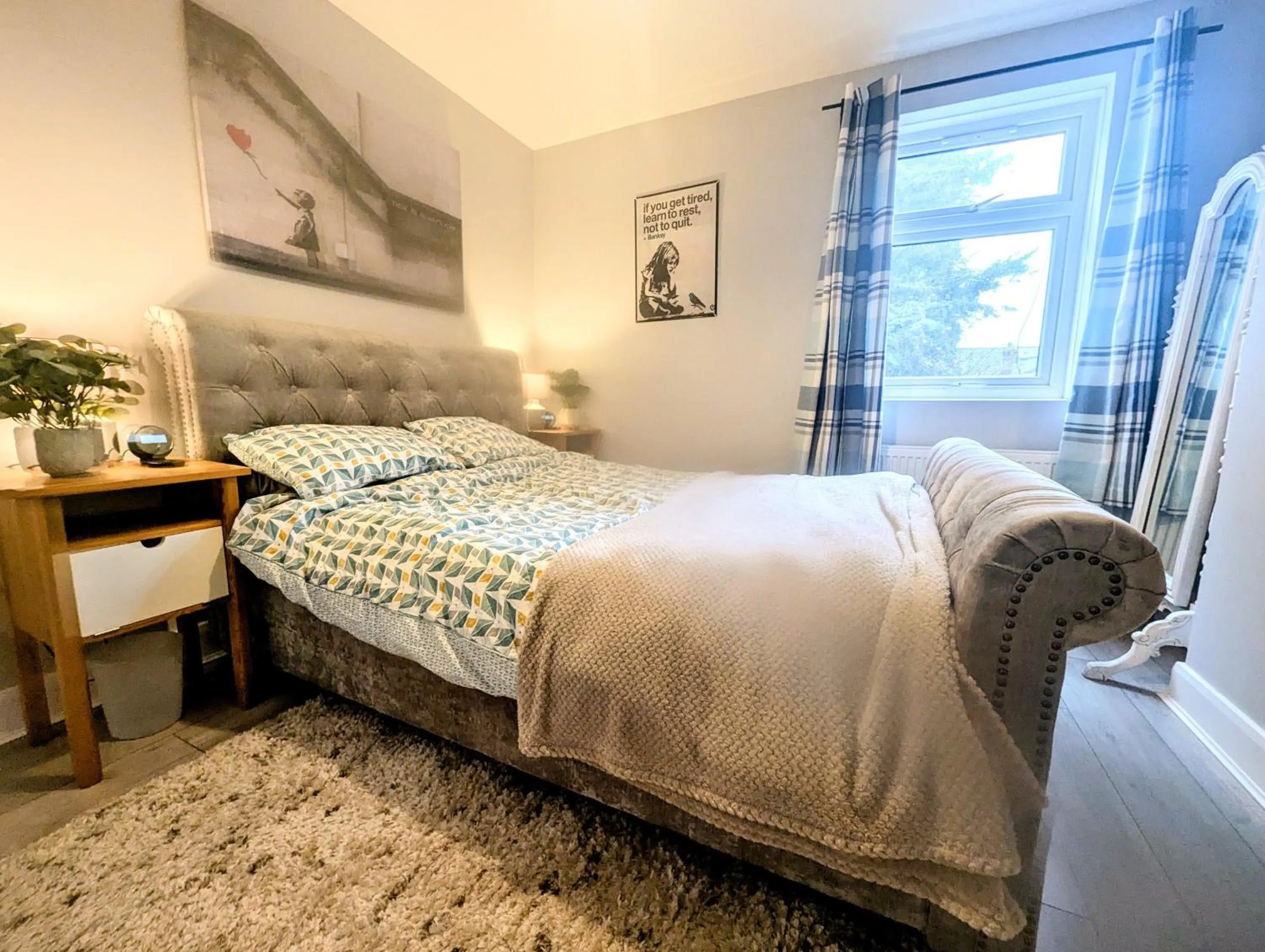 Bed in TopHome West Hampstead