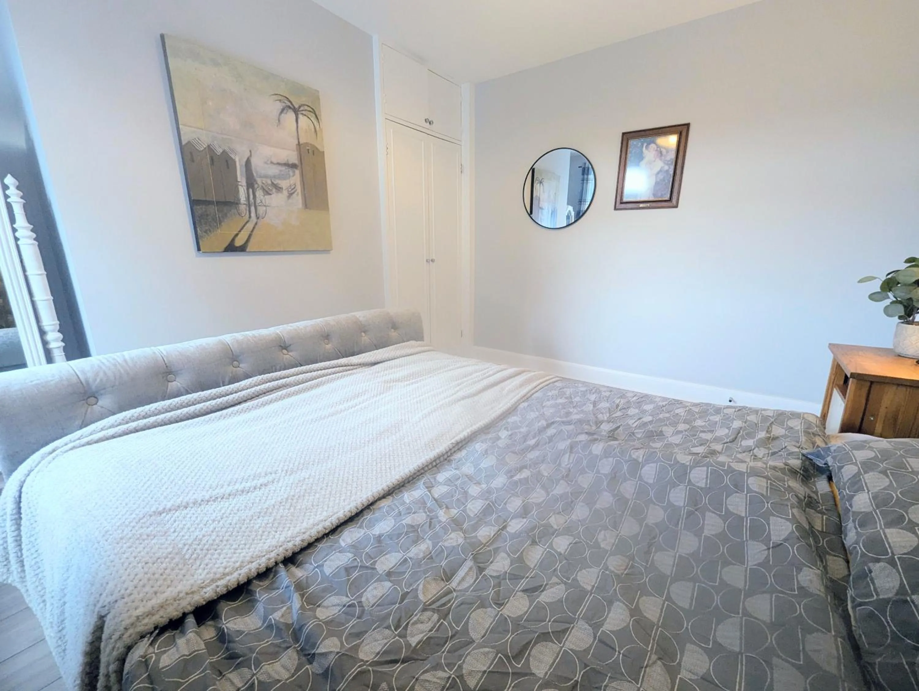 Bed in TopHome West Hampstead