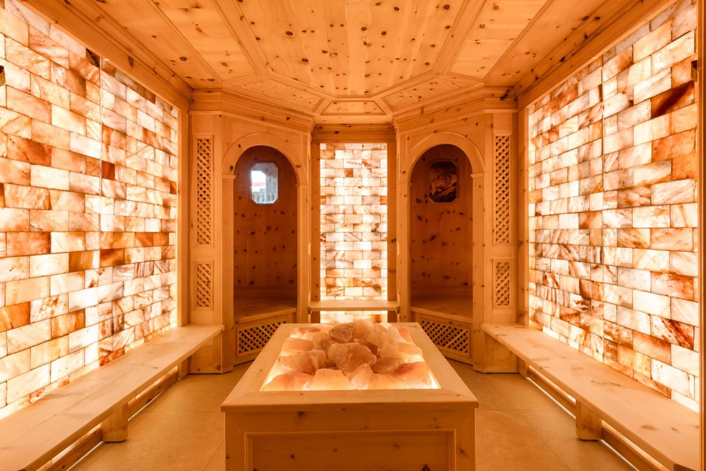 Spa and wellness centre/facilities in QC Hotel Monte Bianco