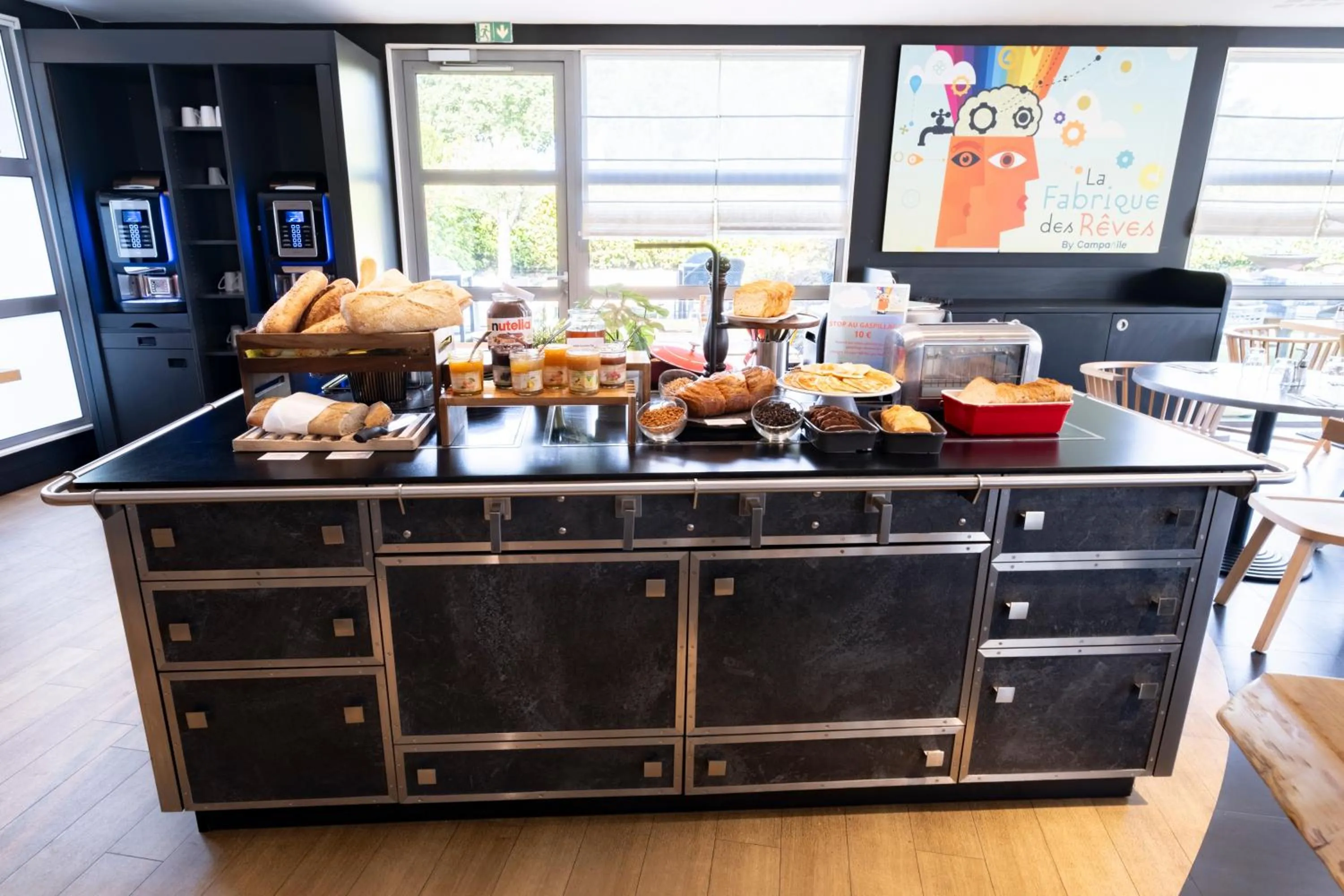 Breakfast in Campanile Roissy - Aéroport CDG - Le Mesnil Amelot