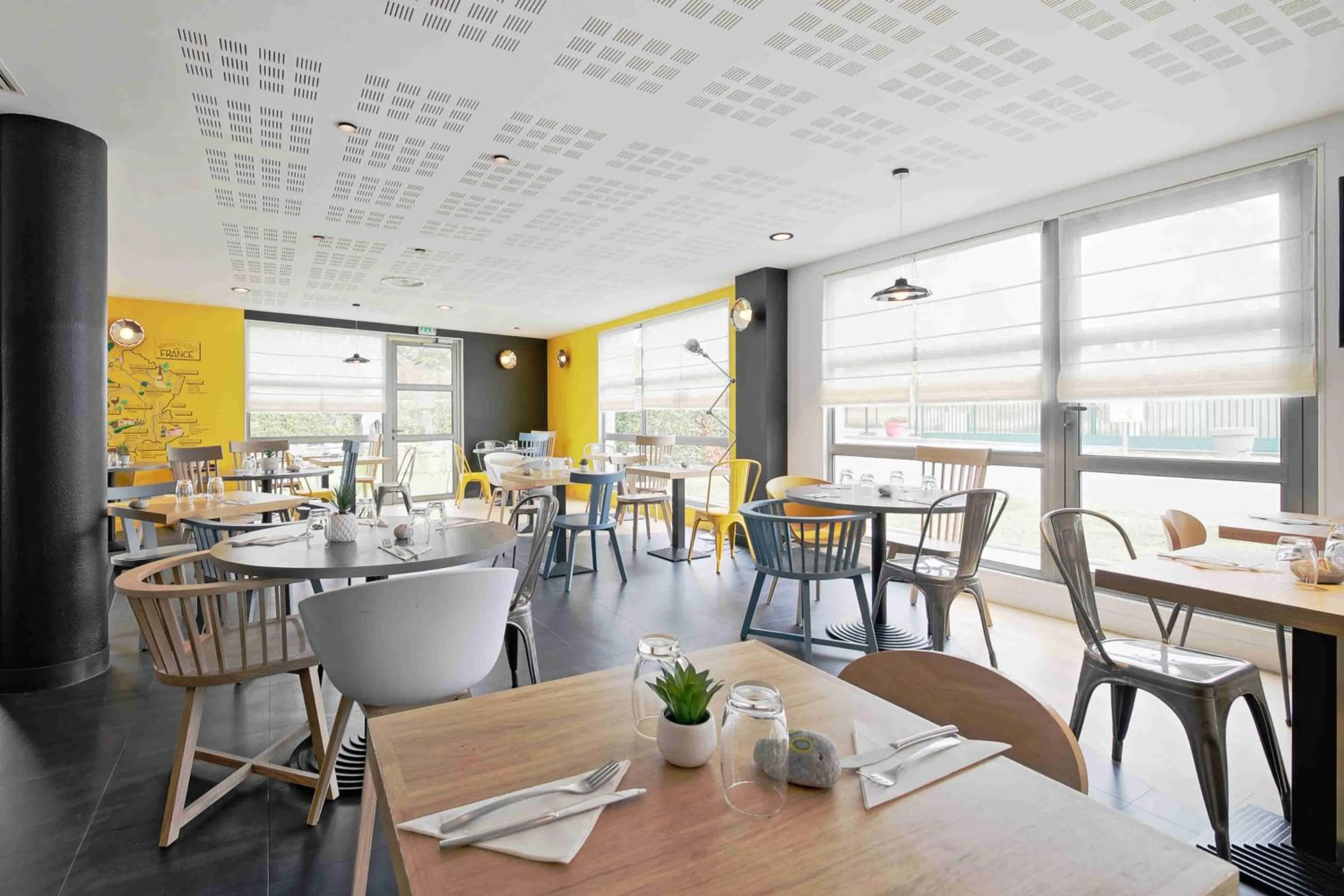 Restaurant/places to eat in Campanile Roissy - Aéroport CDG - Le Mesnil Amelot