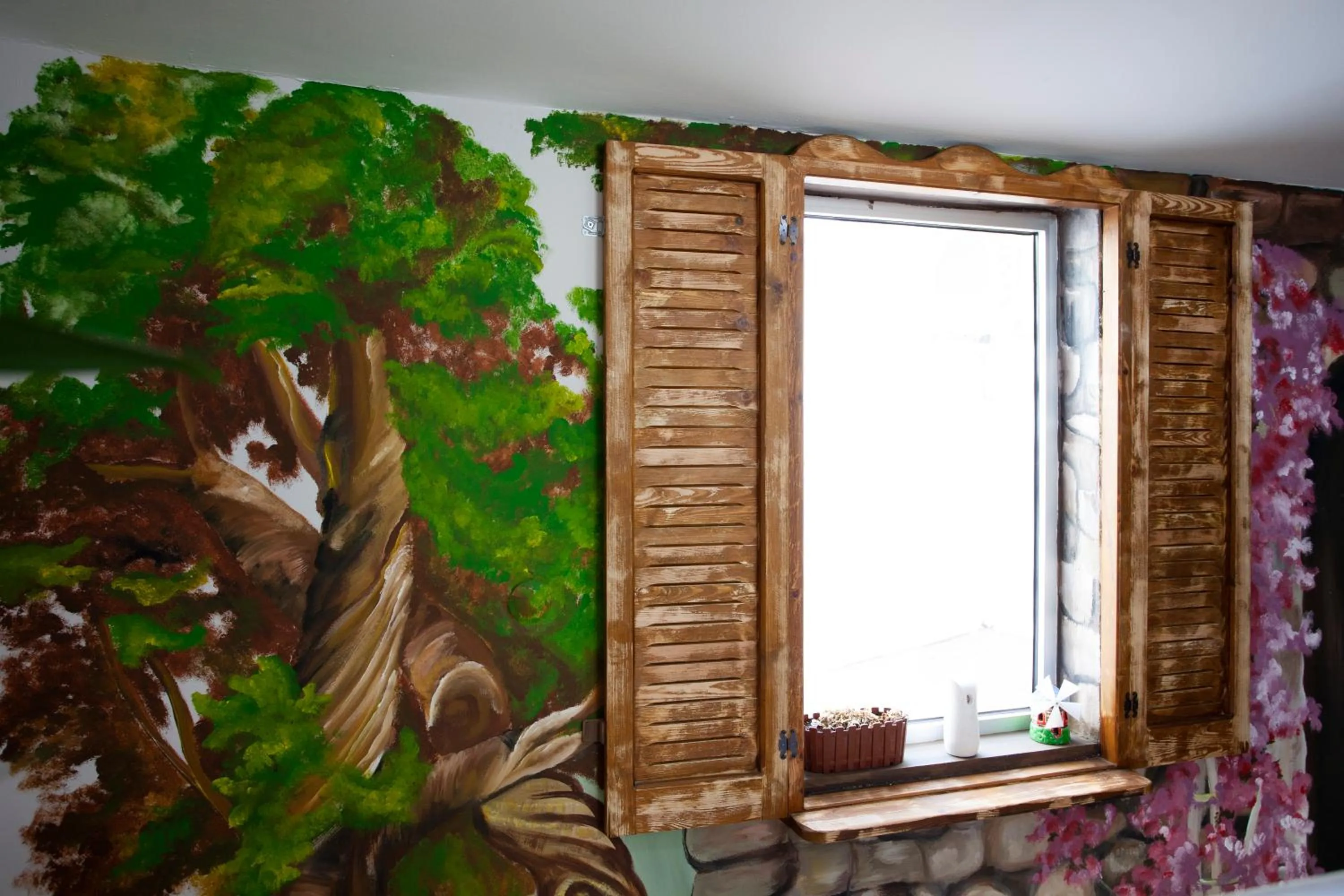 Decorative detail in Zephyros City Otel