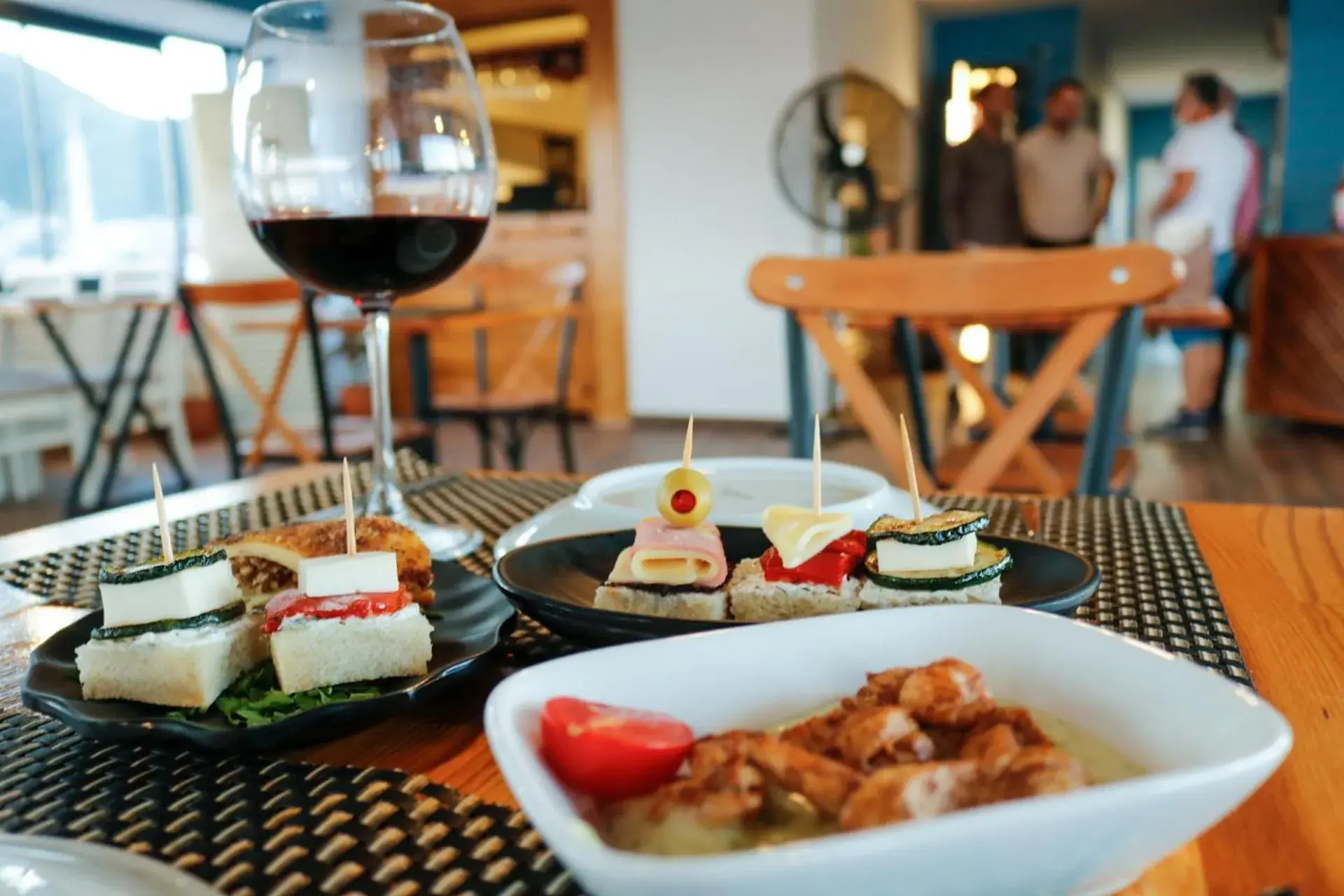 Food and drinks in Zephyros City Otel Food and drinks in Zephyros City Otel