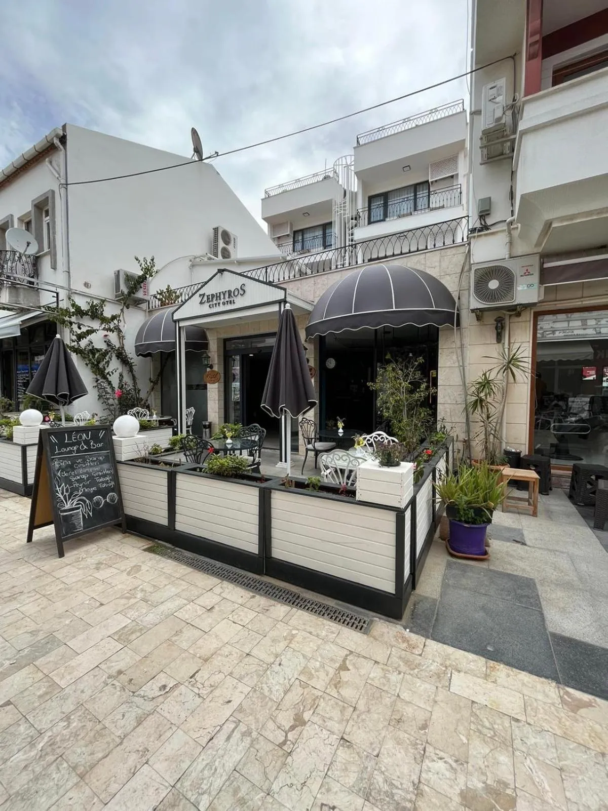 Garden in Zephyros City Otel