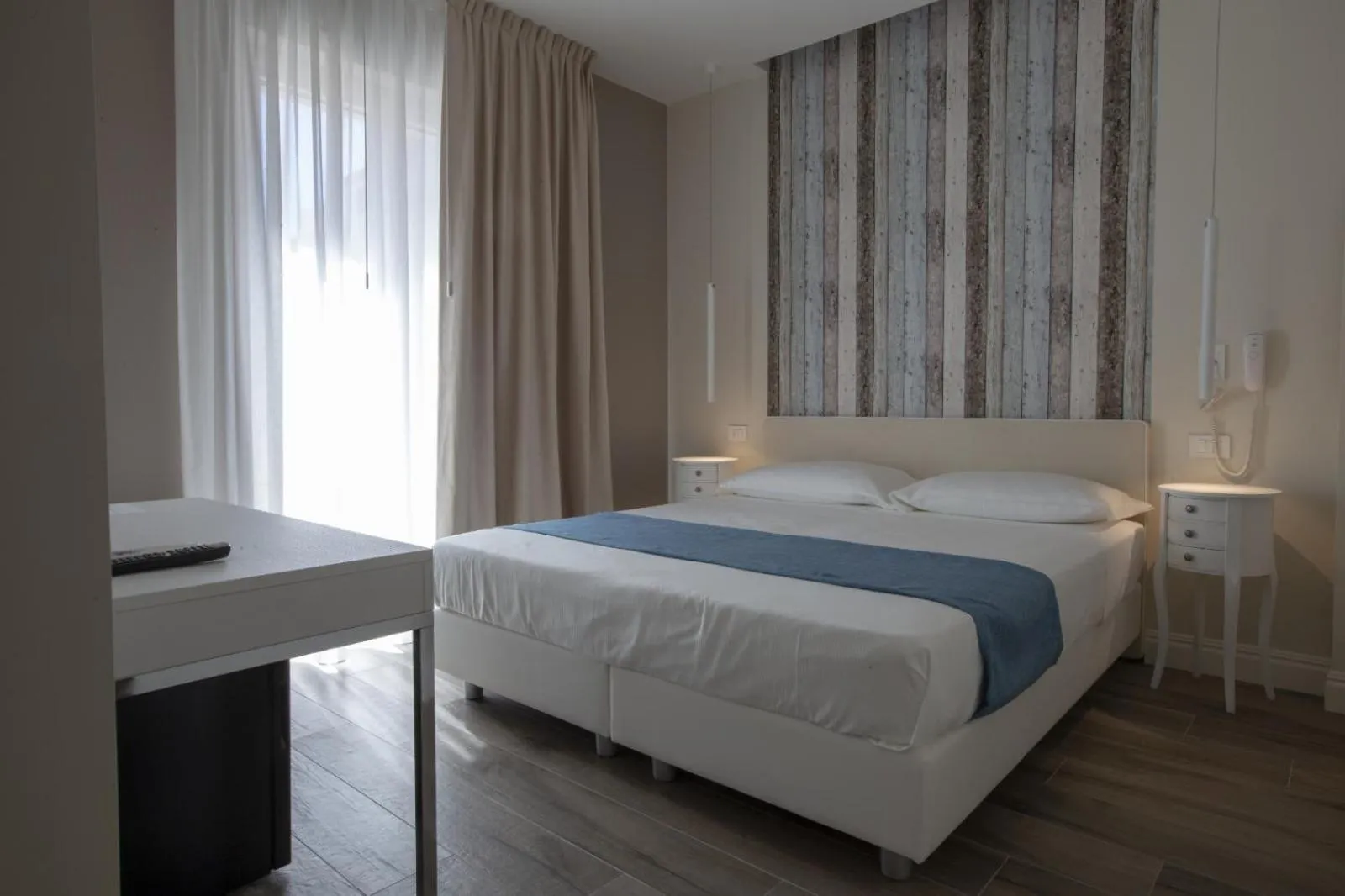 Bedroom, Bed in Luxmarì Hotel & Spa