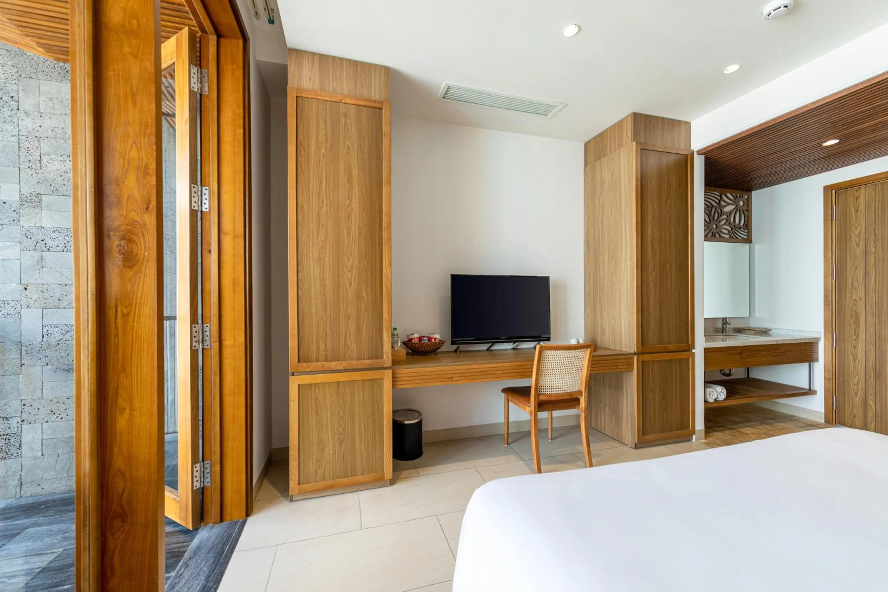 Area and facilities, Bed in Daisy Boutique Hotel