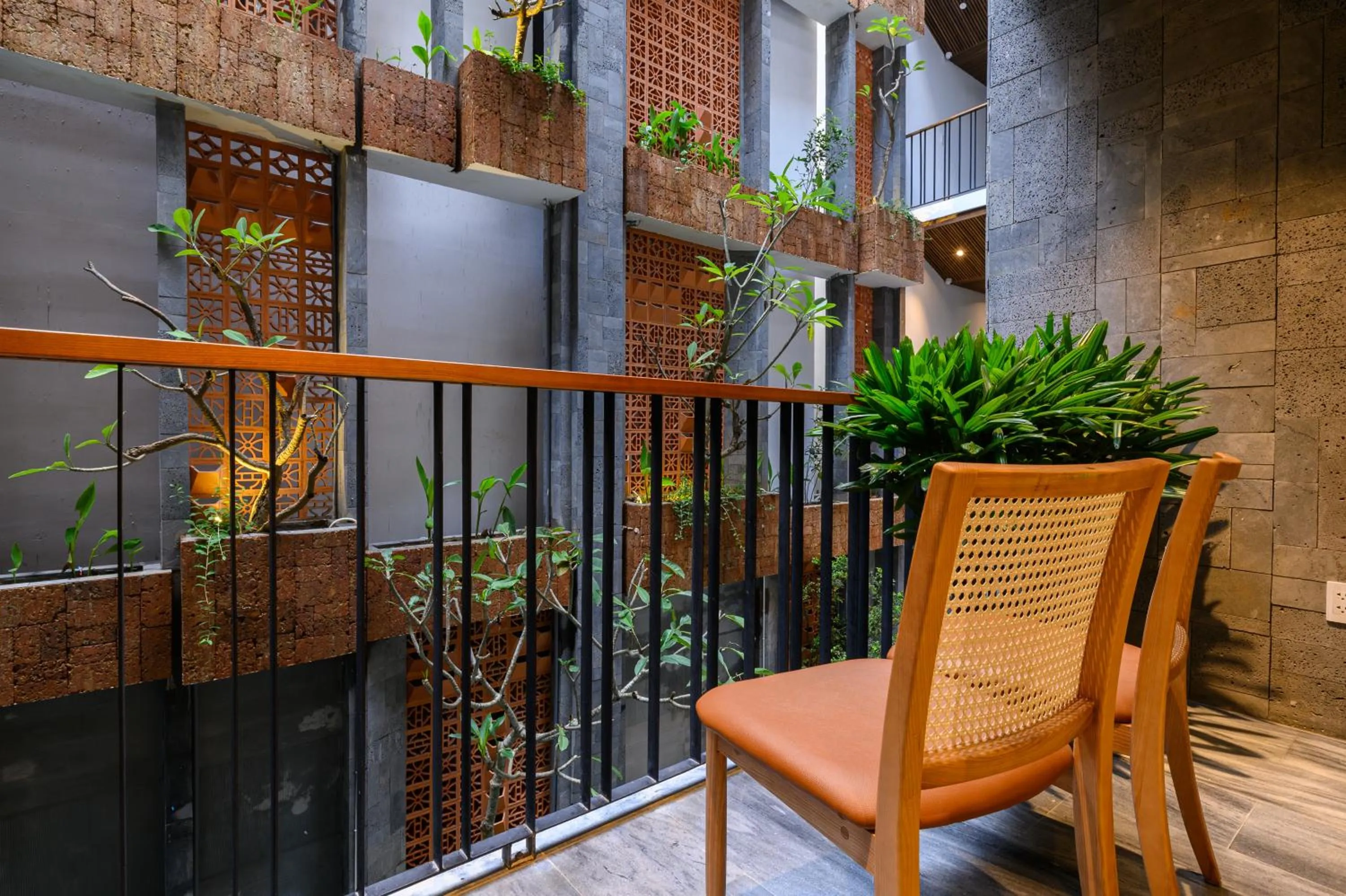 Balcony/Terrace in Daisy Boutique Hotel