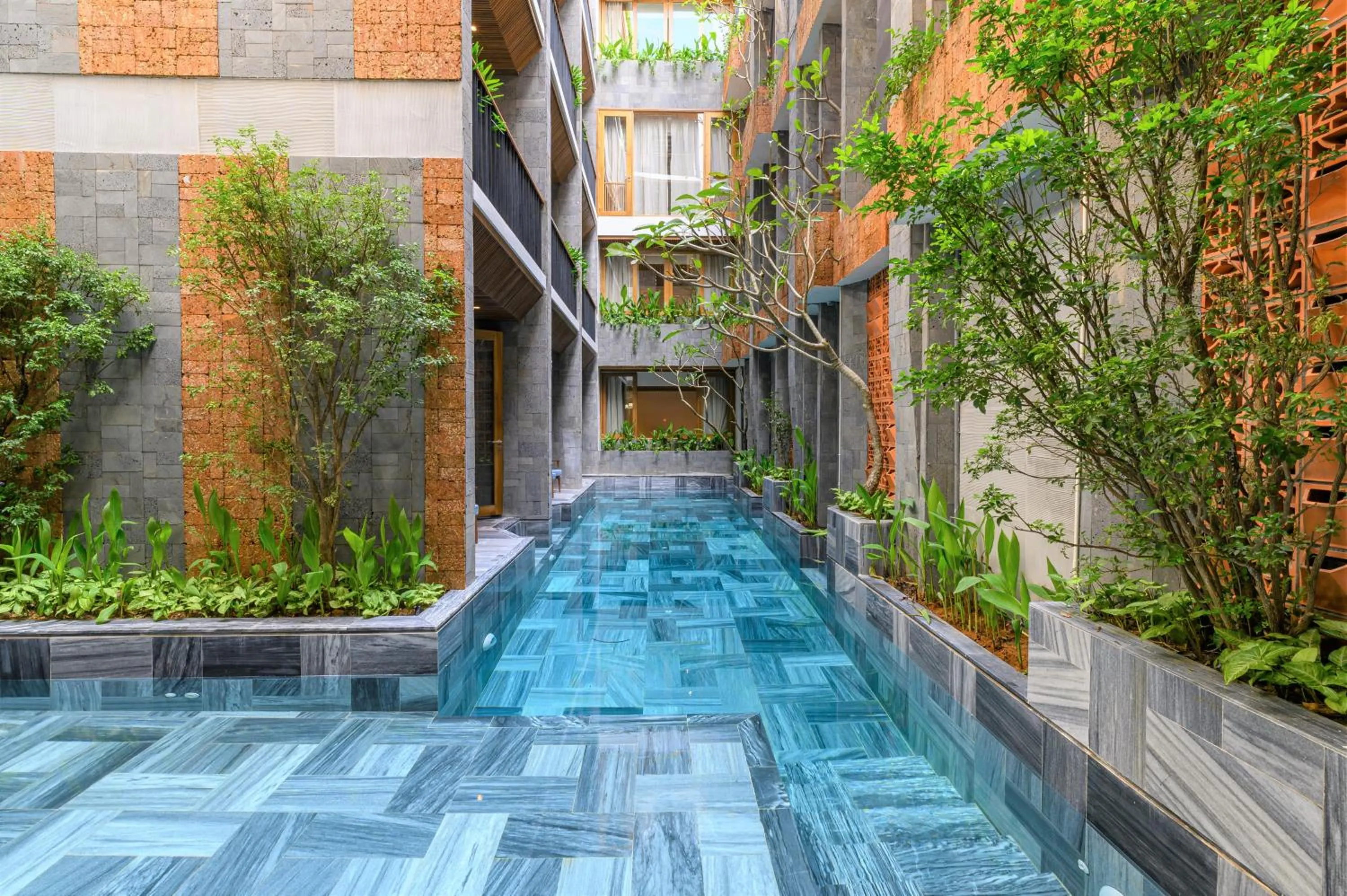 Swimming pool in Daisy Boutique Hotel