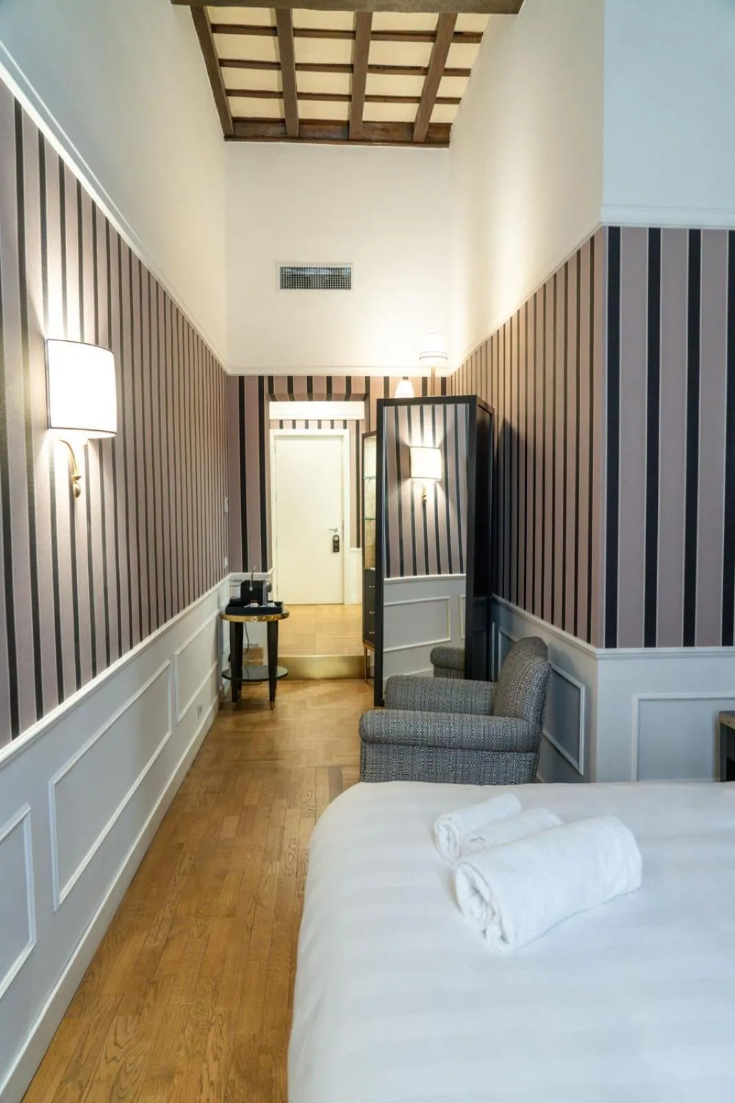 Living room, Bed in Il Campo Marzio