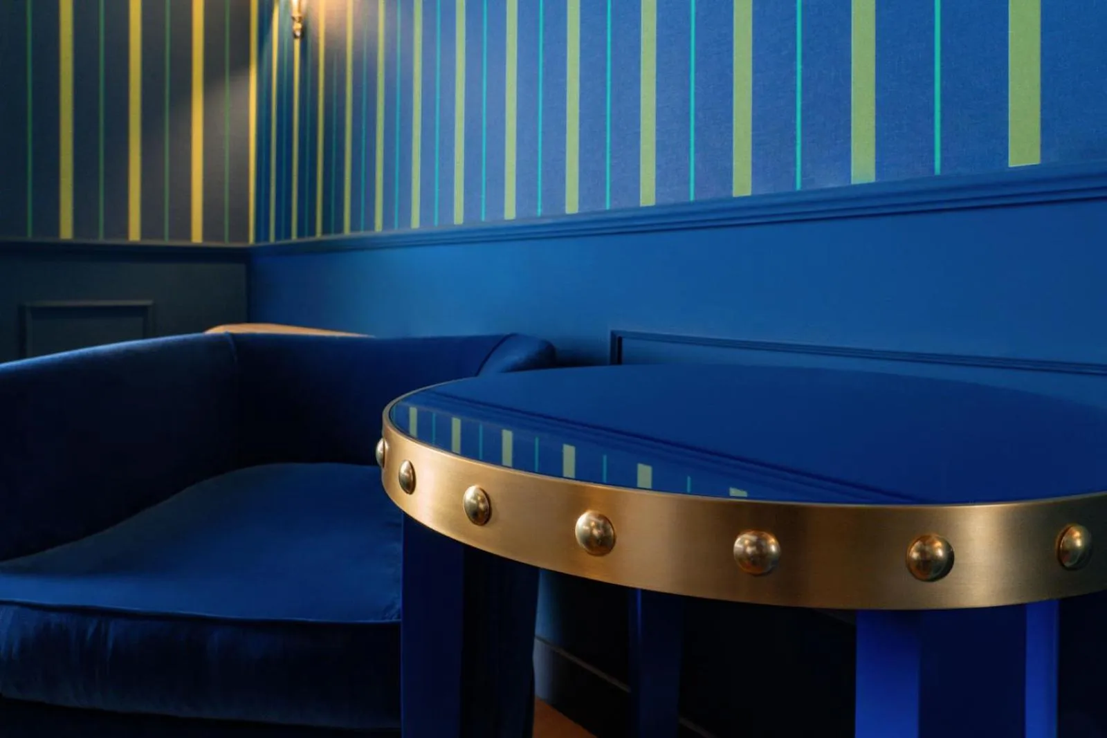 Decorative detail in Il Campo Marzio