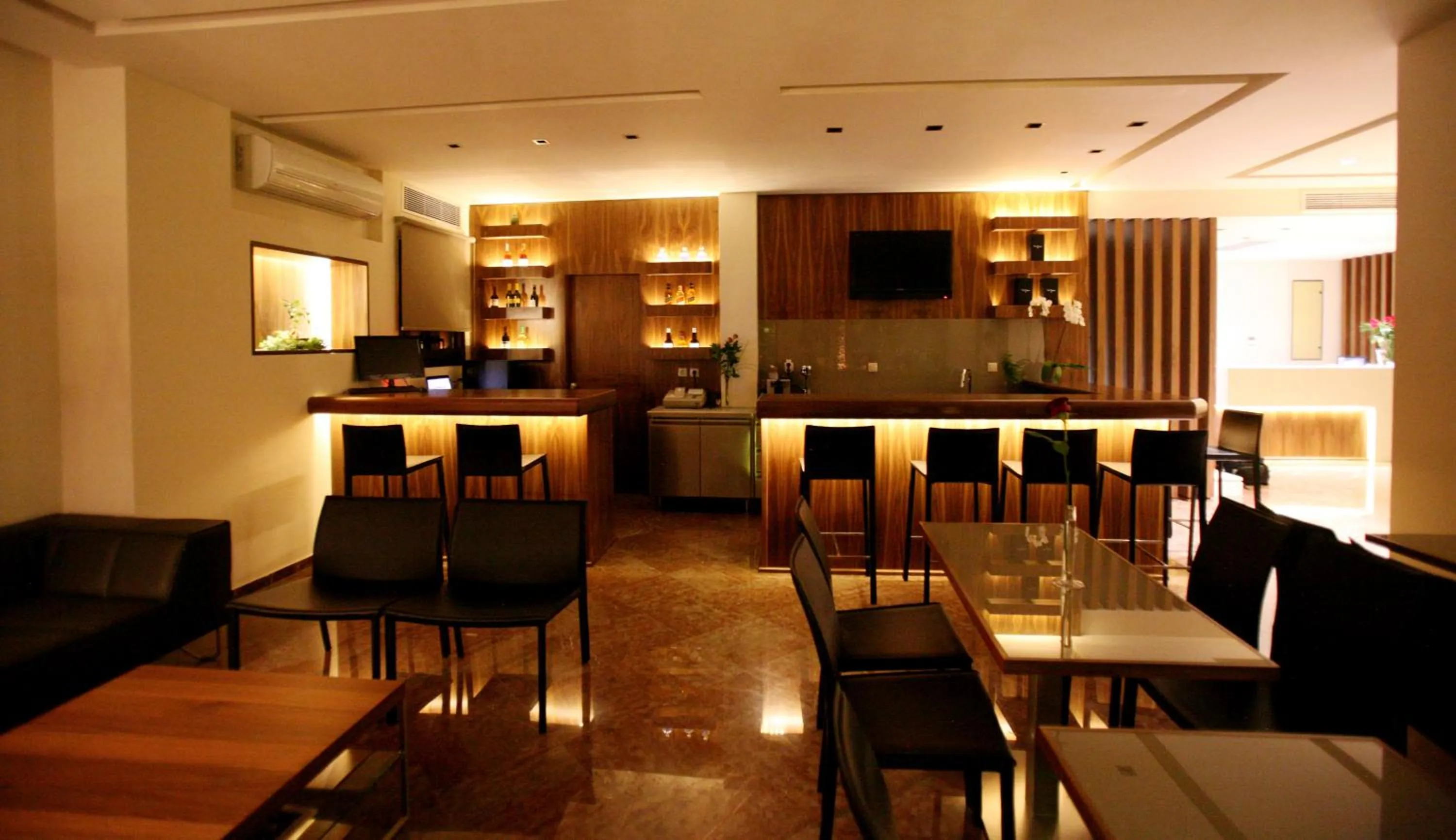 Lounge or bar in Alexakis Hotel & Spa