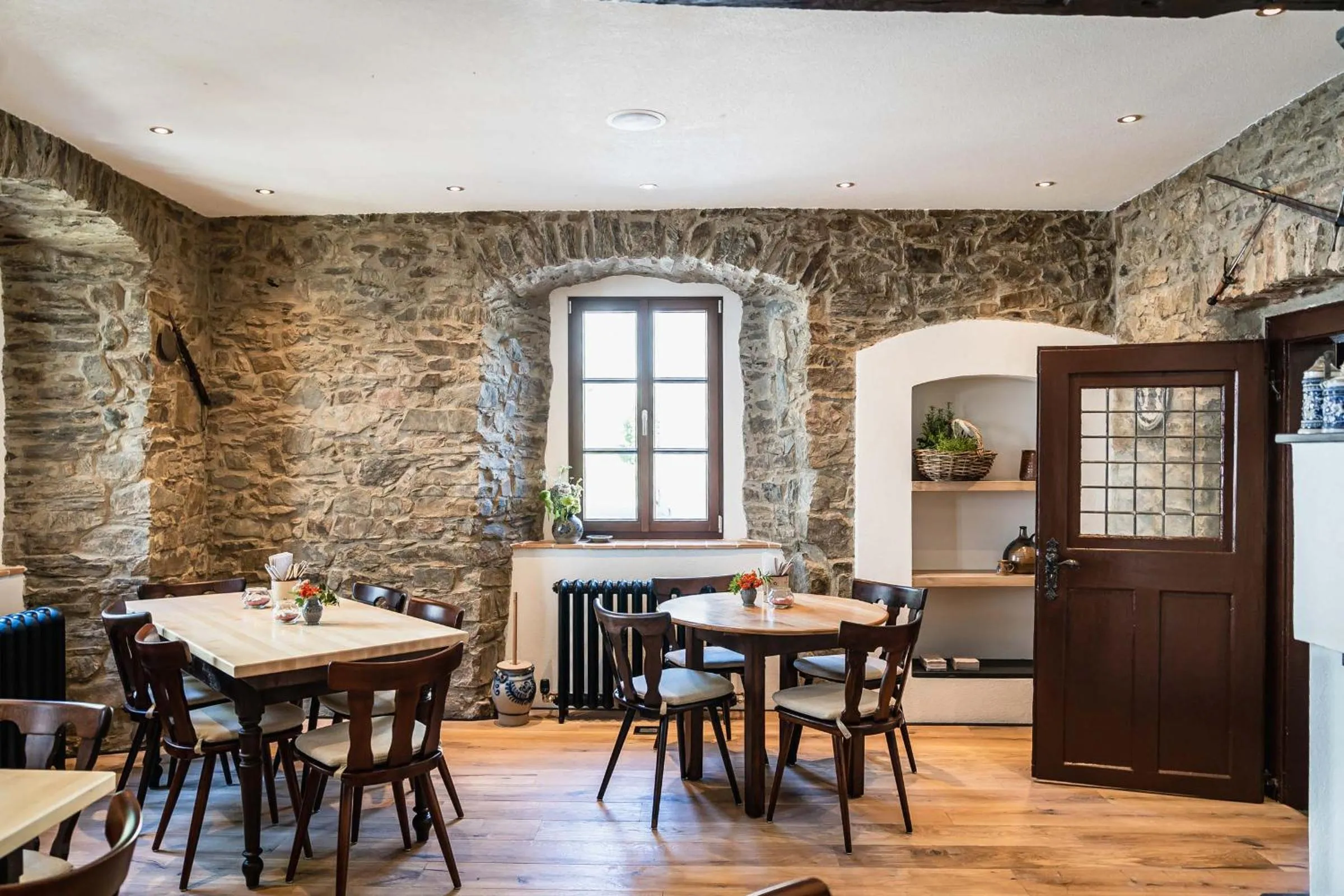 Restaurant/places to eat in Landgasthof zur Burg Grenzau