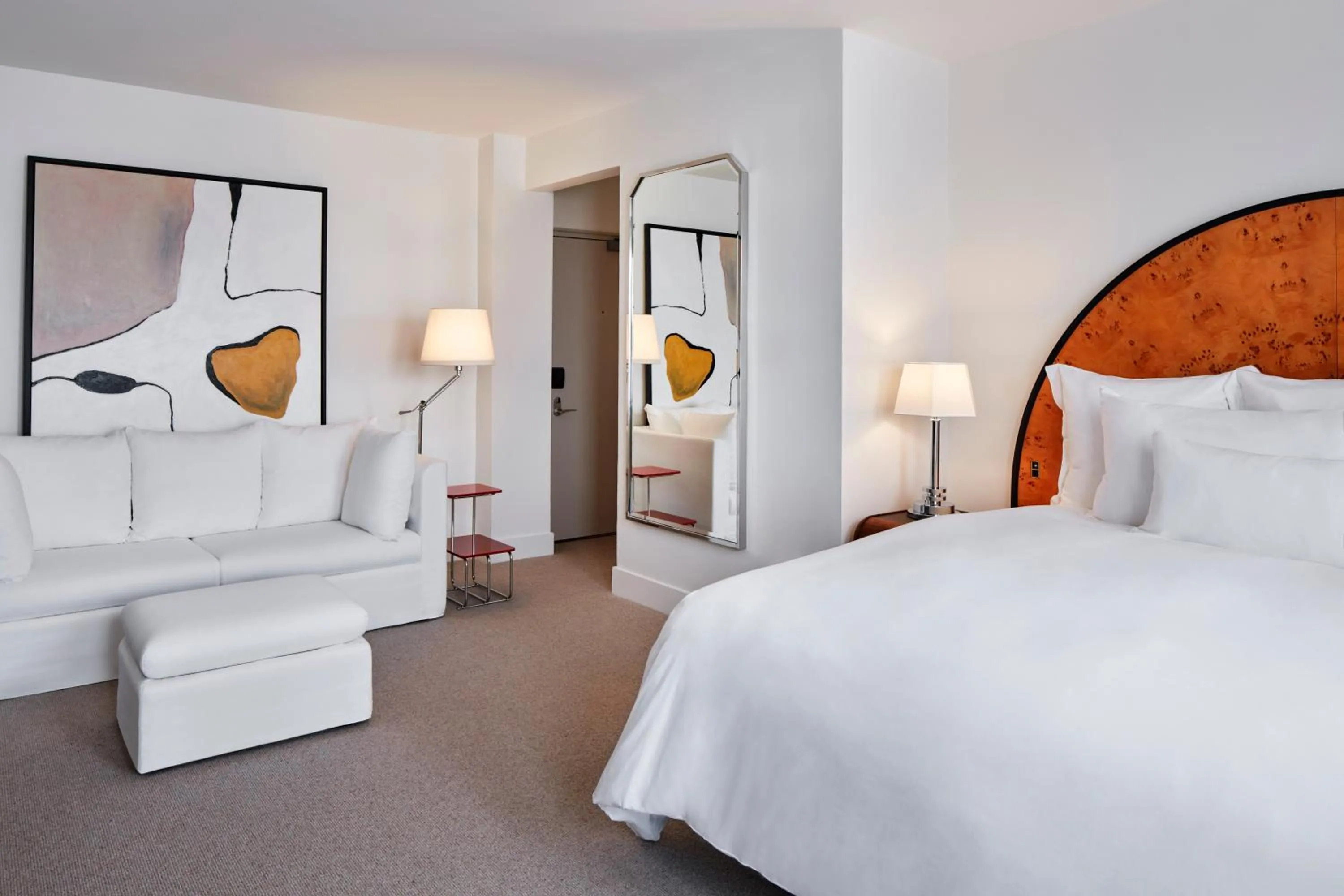 Bedroom, Bed in Lyle DC