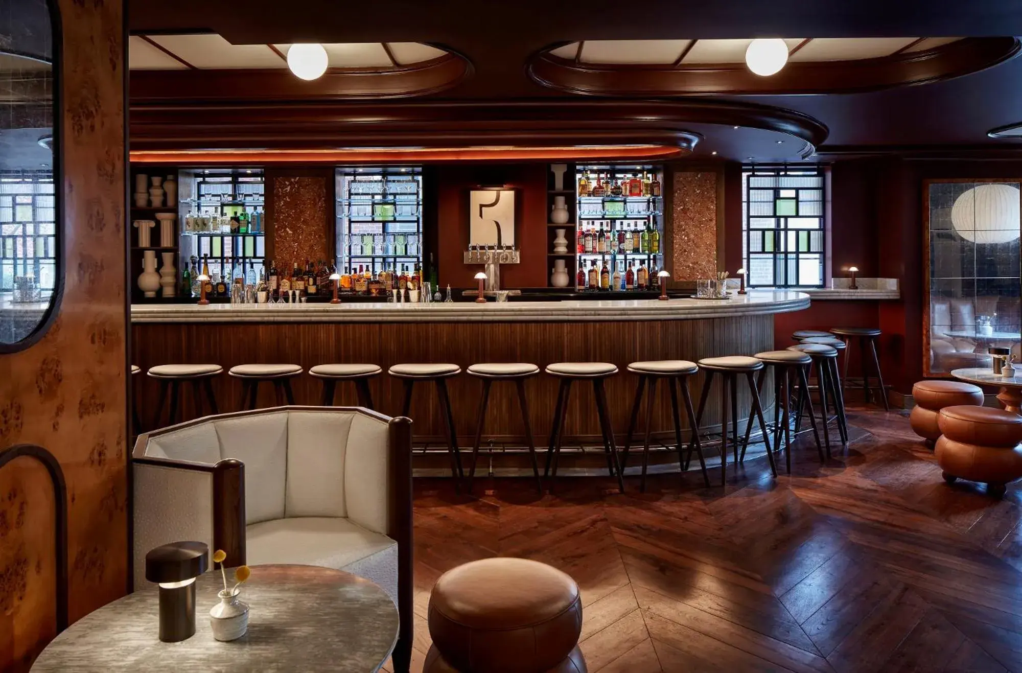 Lounge or bar in Lyle DC Lounge or bar in Lyle DC