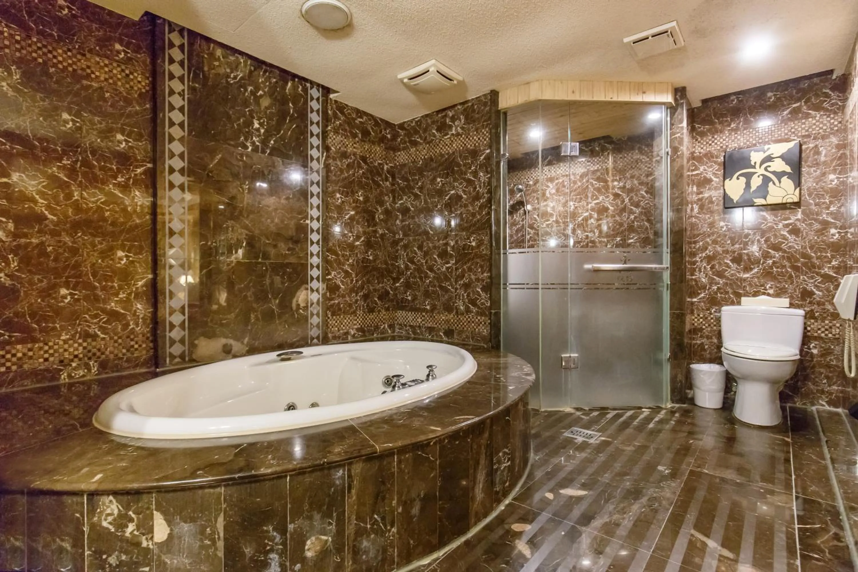 Shower in Love Tree Motel