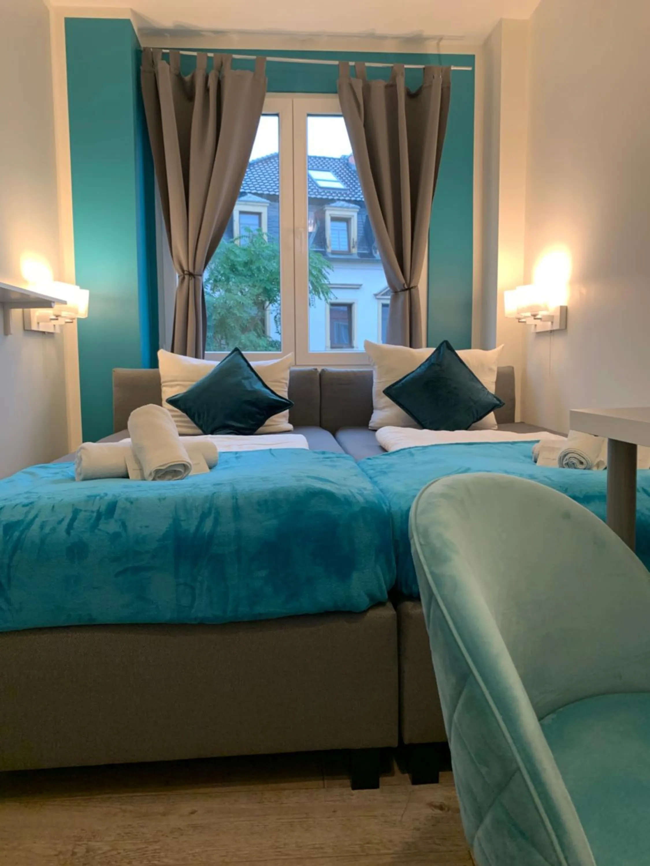 Bed in underSTAYtement am Schloss