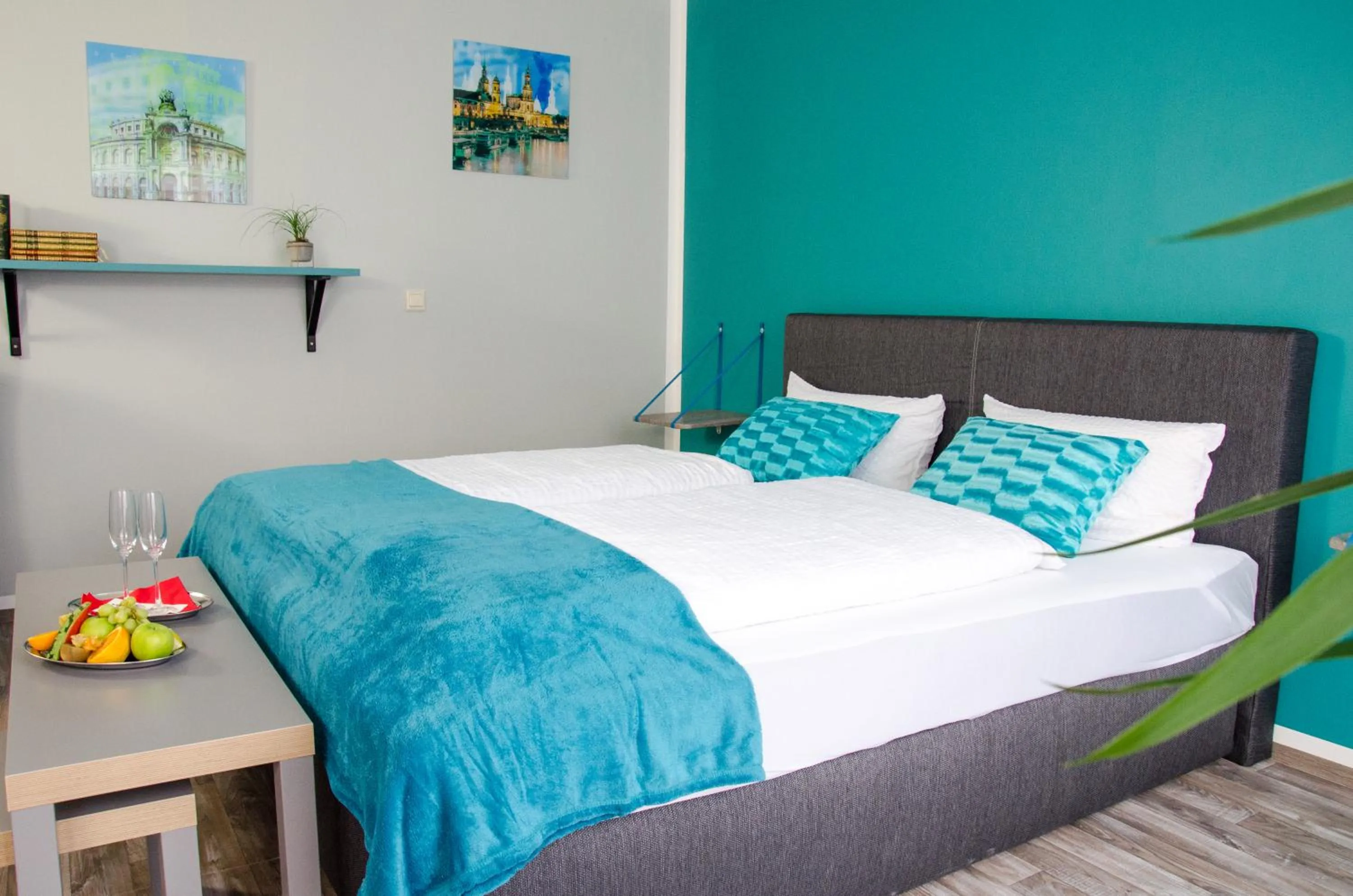 Bed in underSTAYtement am Schloss