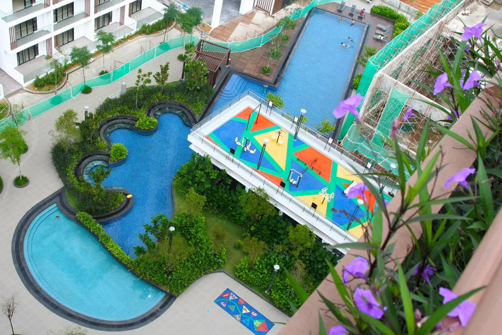 Pool view in MOUNTAIN VIEW COZY HOME @ MIDHILLS GENTING