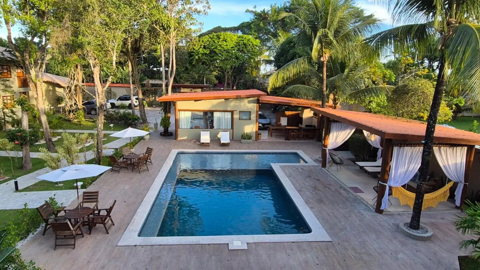 Swimming pool in Residencial Maria Pitanga