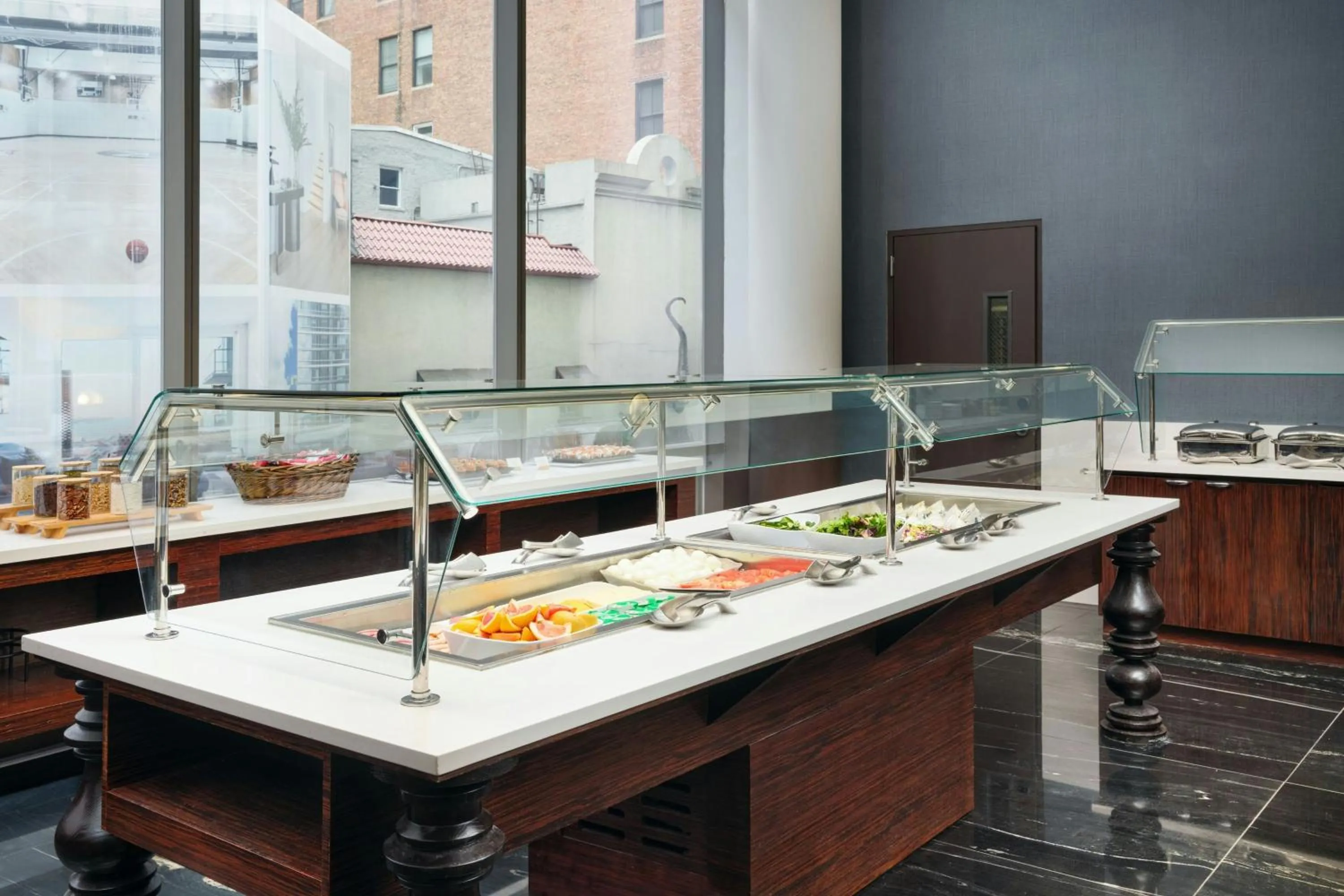 Breakfast in Residence Inn by Marriott New York Manhattan/Central Park