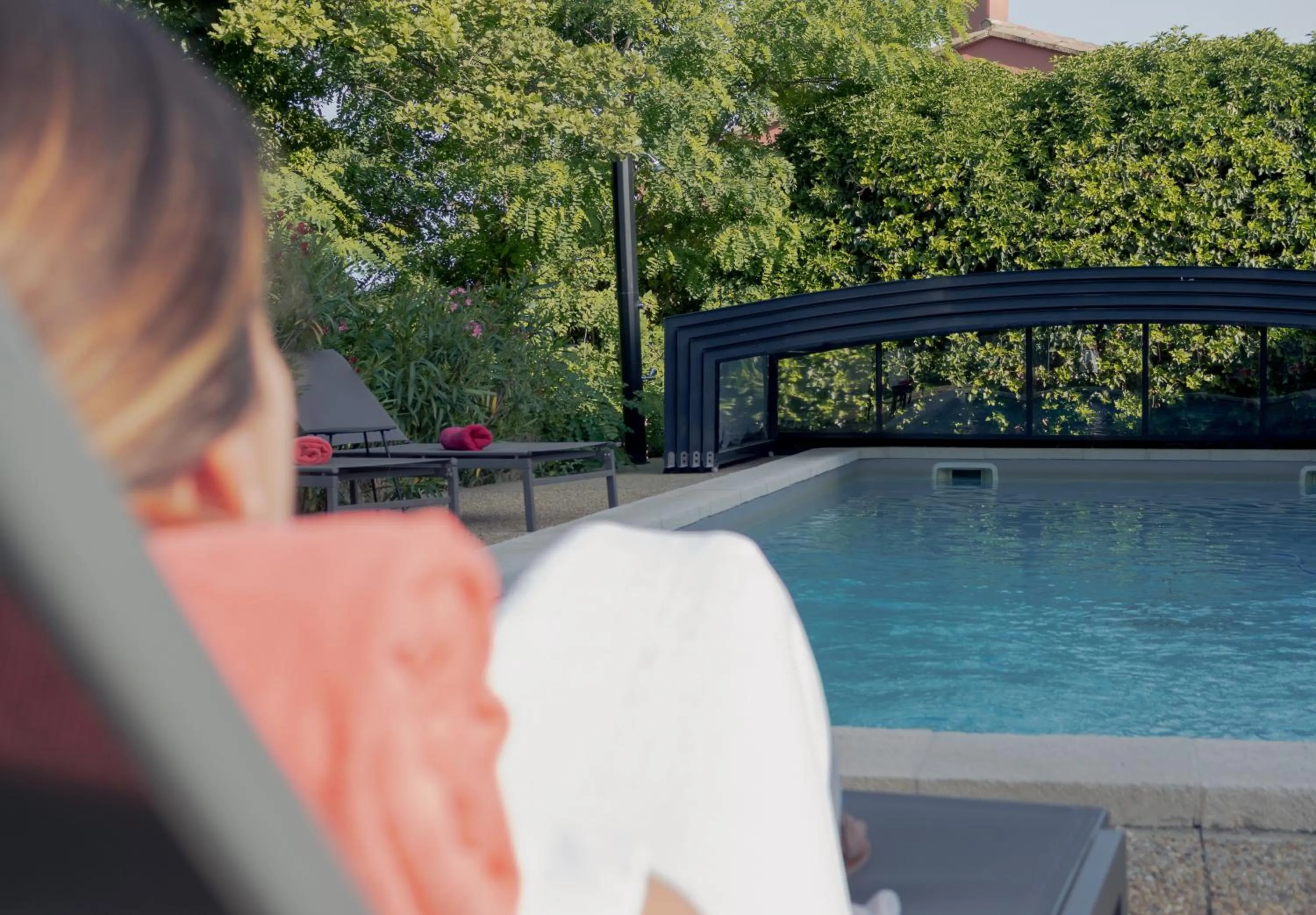 Swimming pool in La Maison des Ocres - Provence