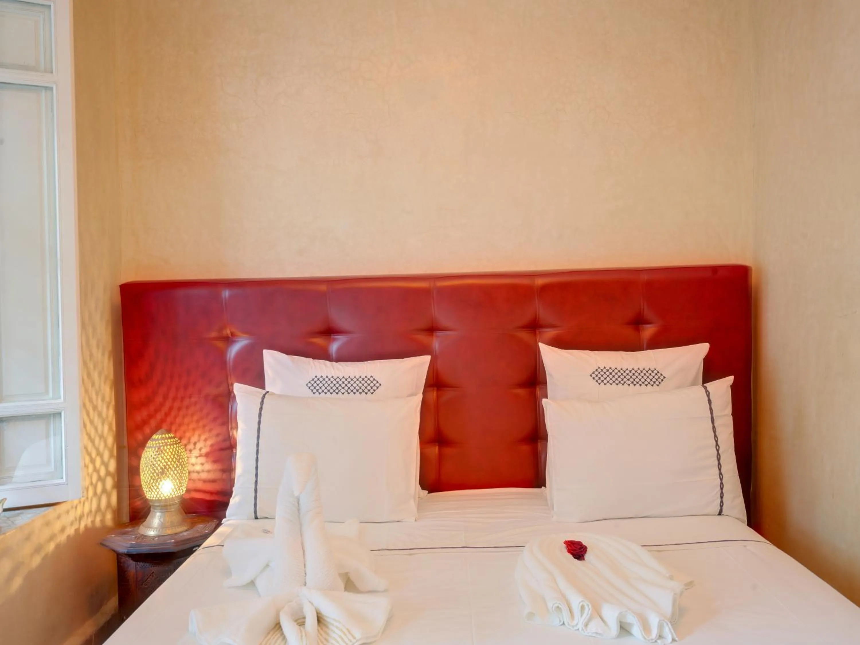 Bed in Riad Princesse Du Désert & Spa