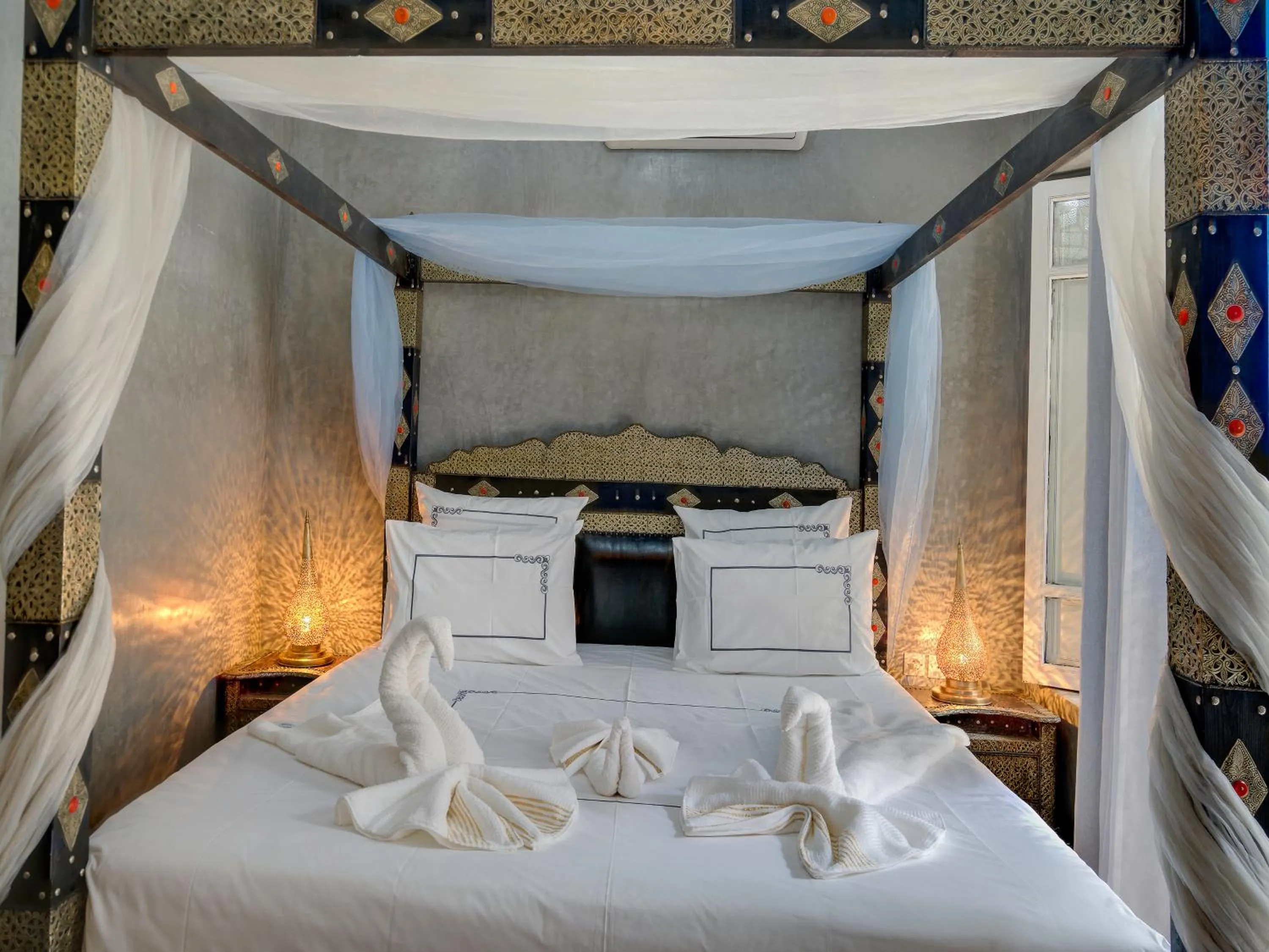 Bed in Riad Princesse Du Désert & Spa