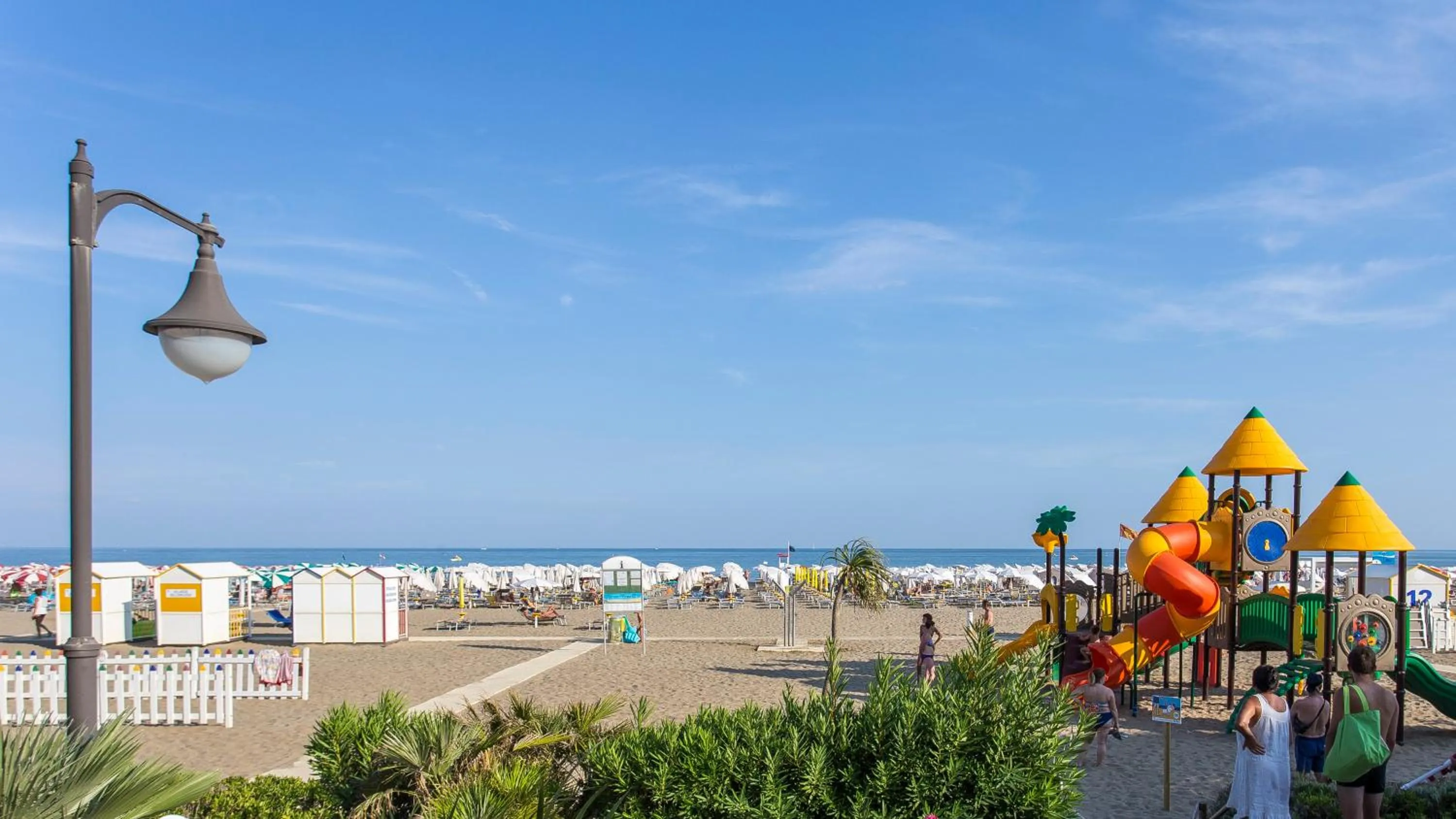 Beach in Hotel Touring