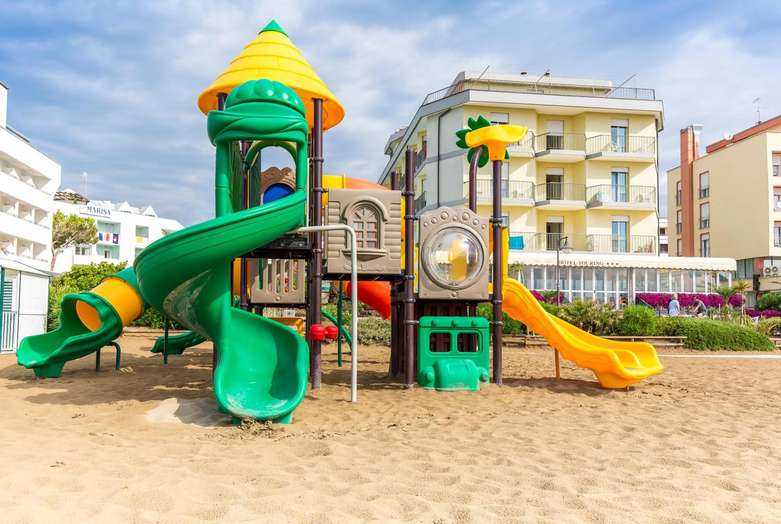 Beach in Hotel Touring