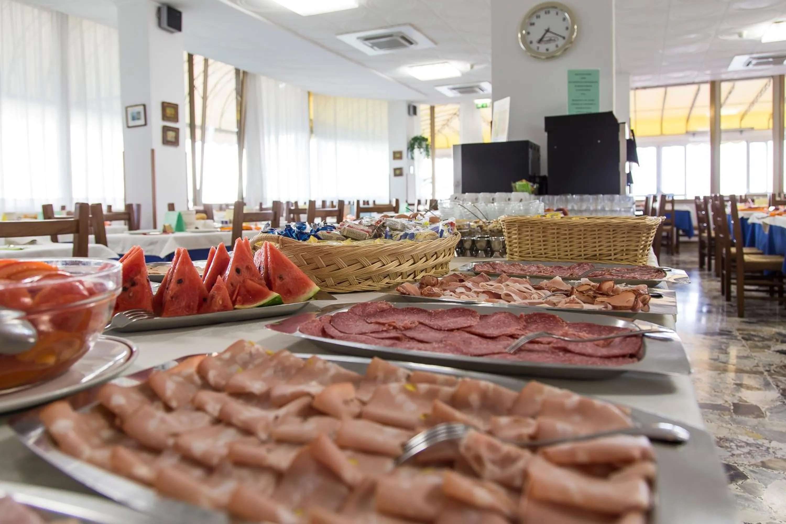 Buffet breakfast in Hotel Touring