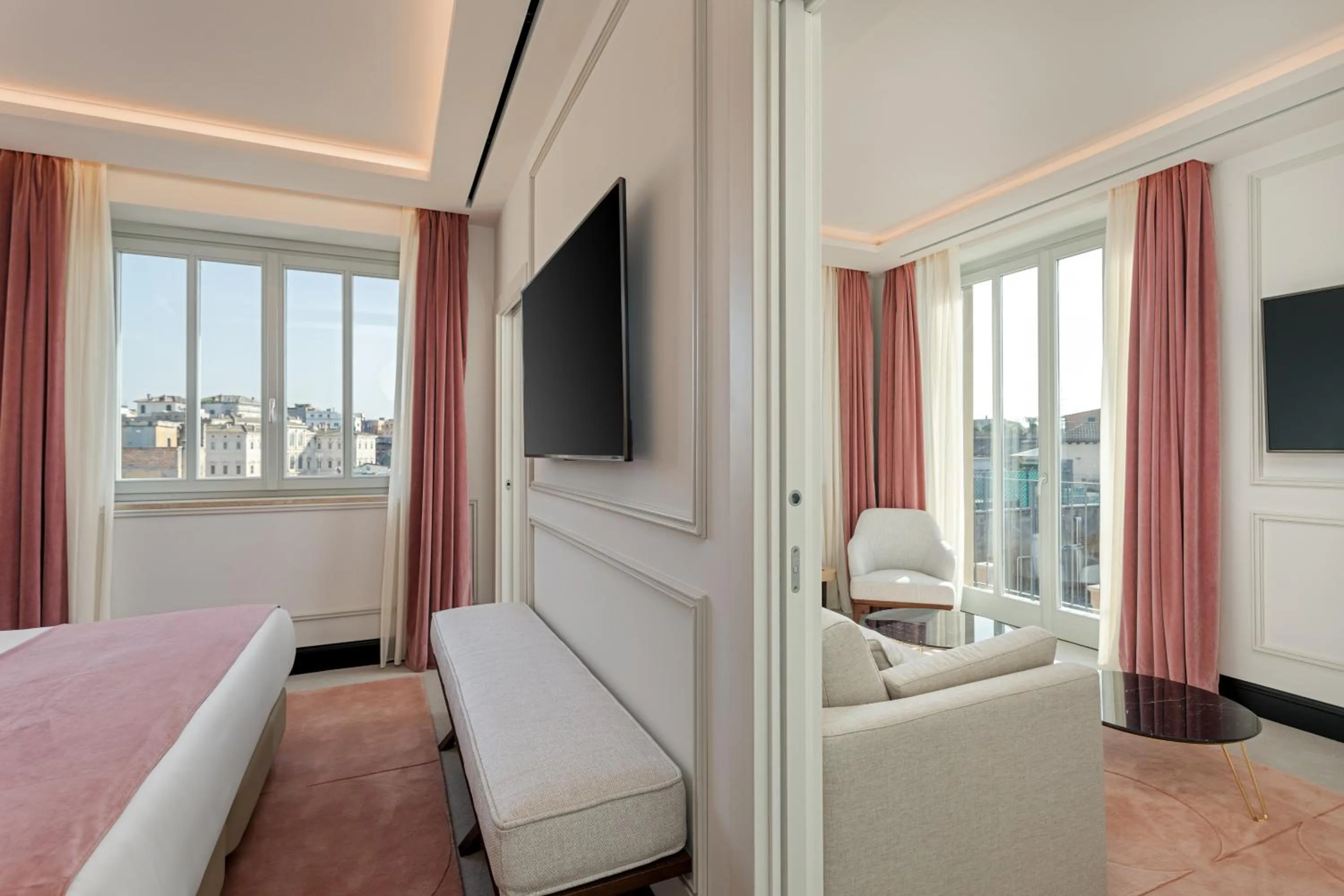 Bedroom, Bed in Room Mate Collection Gran Filippo, Rome-Fontana di Trevi