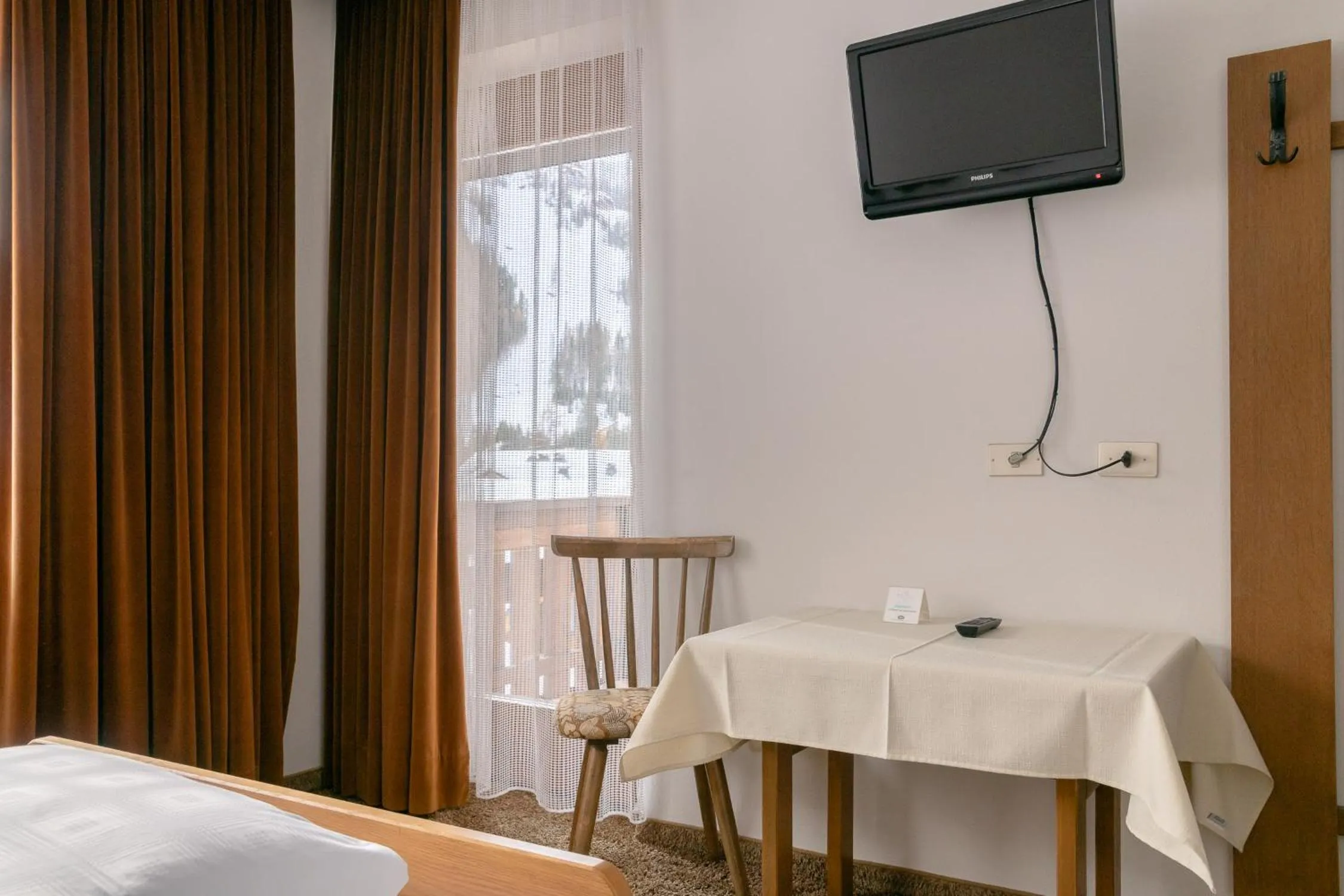 Bed in Garni Ciasa Tamà Sas di Pezzedi Eriberto e Neumair Hermine