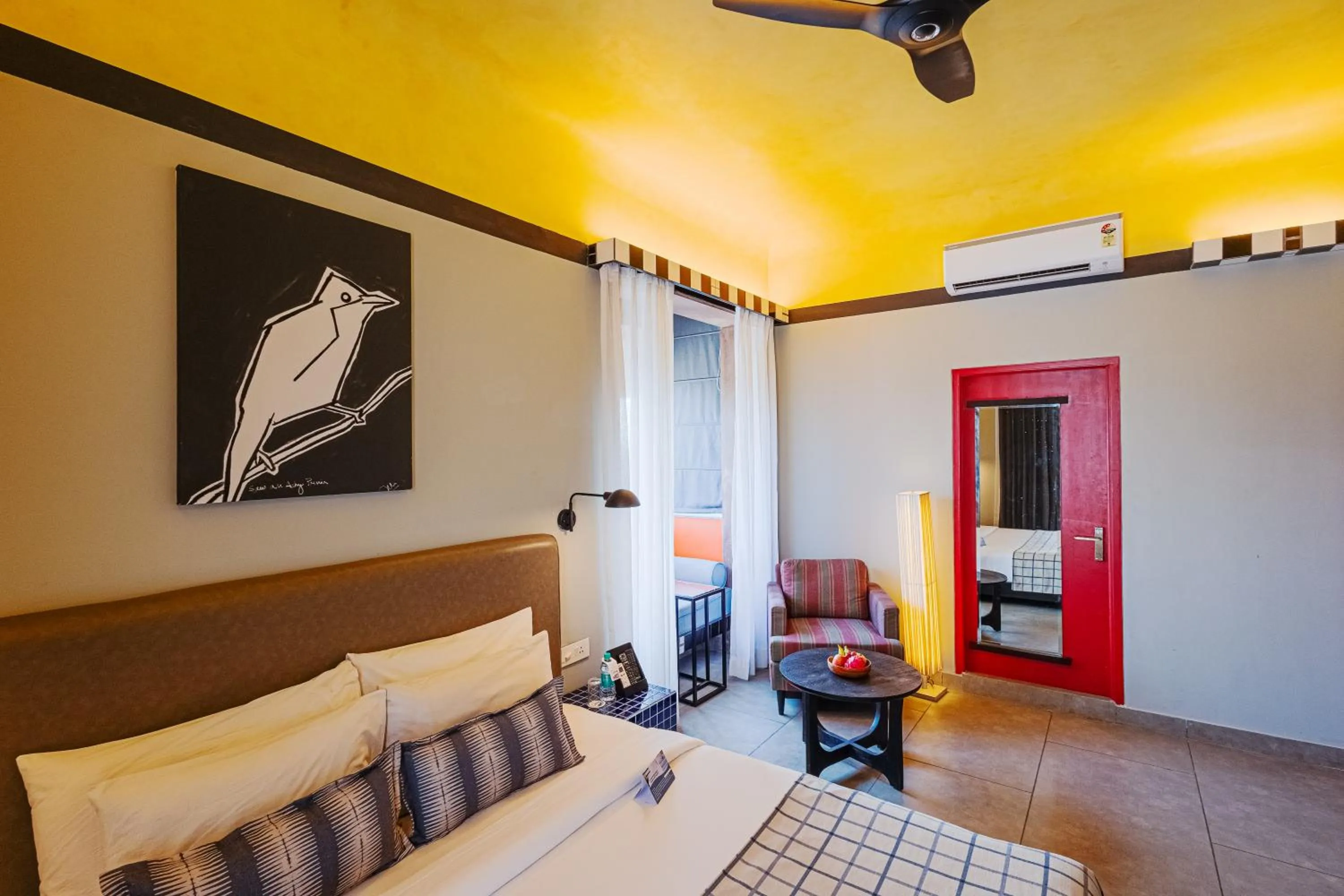 Bedroom, Bed in Casa Blanca Lakecity