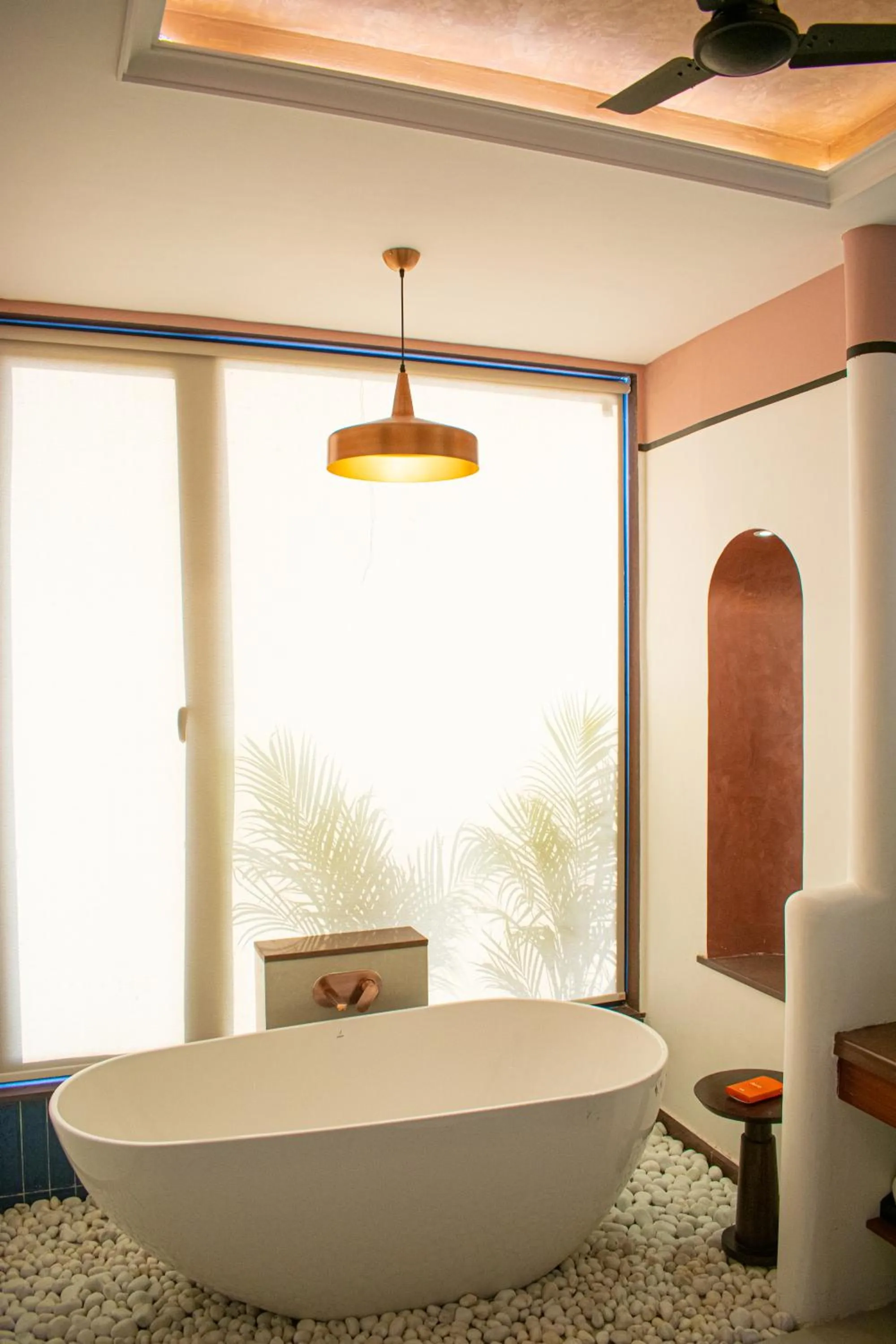 Hot Tub in Casa Blanca Lakecity