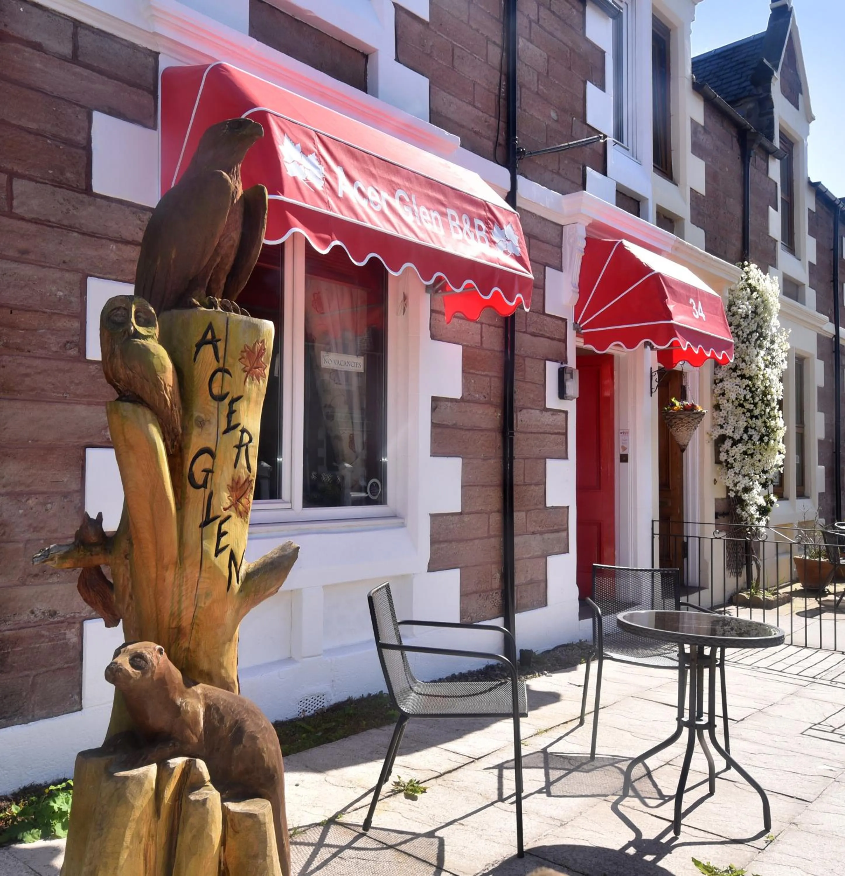 Facade/entrance in Acer Glen B&B