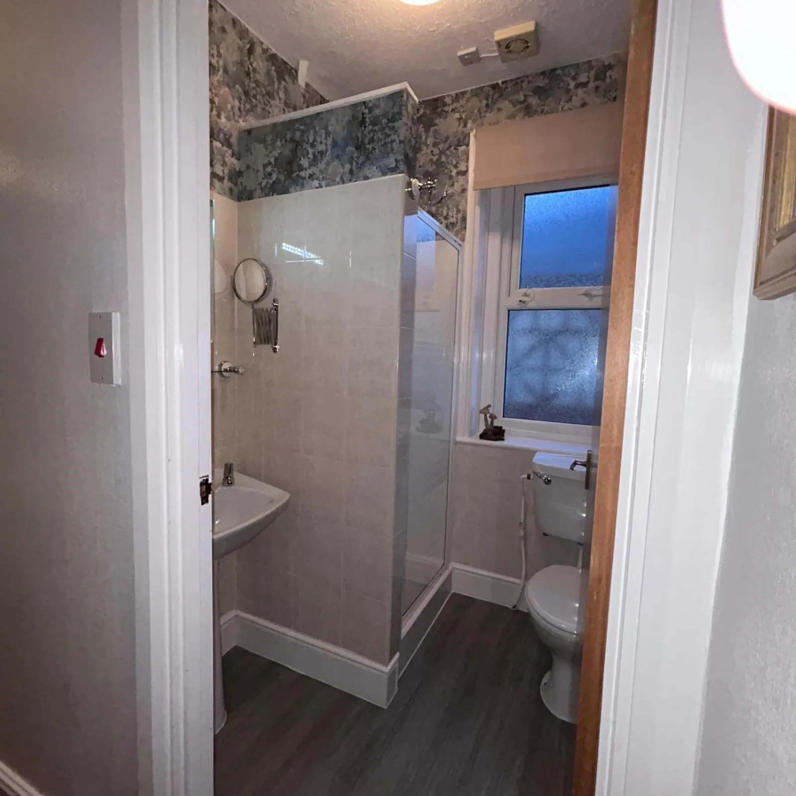 Shower in Greylands Guest House