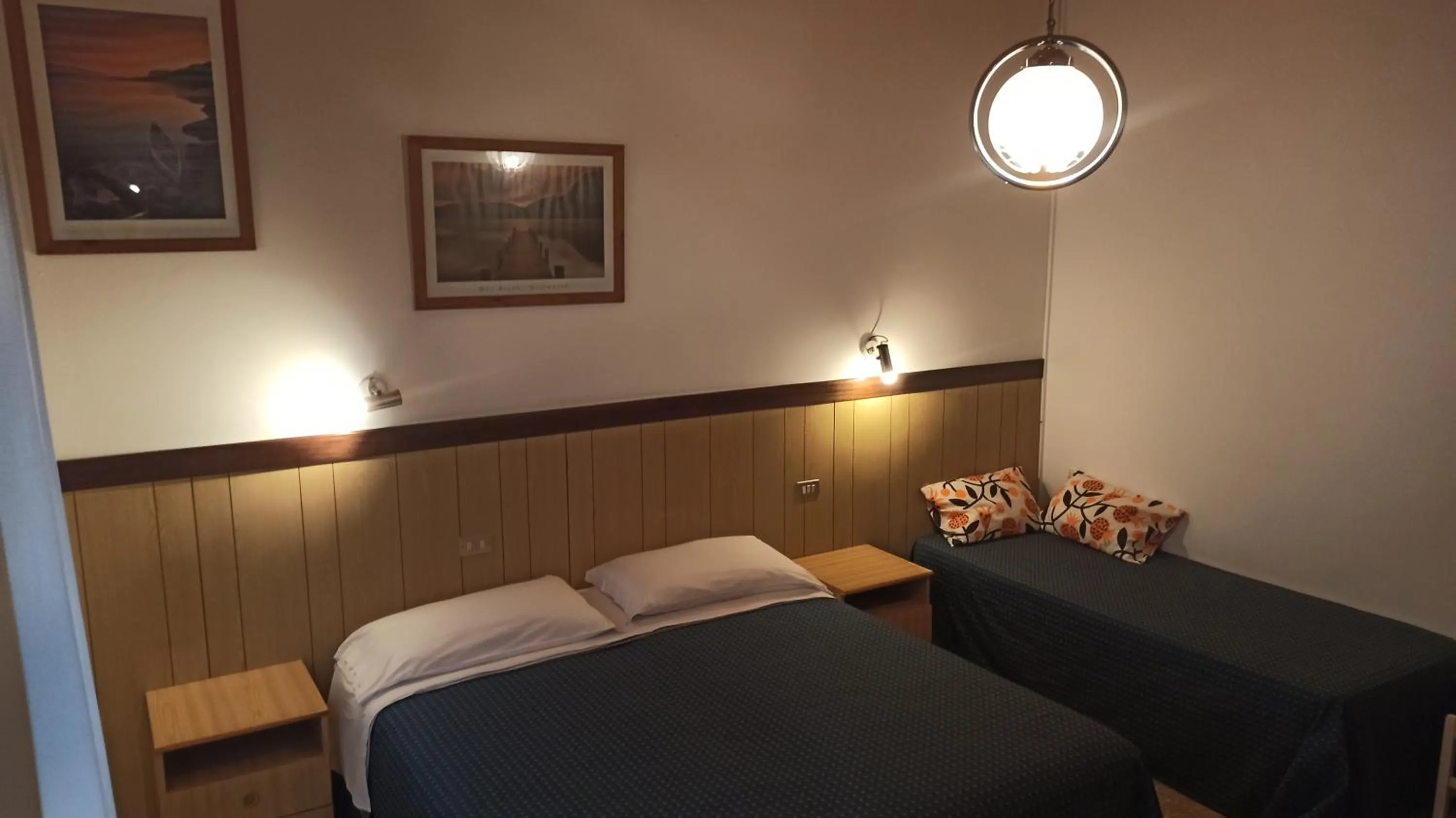Bed in Albergo Le Rose